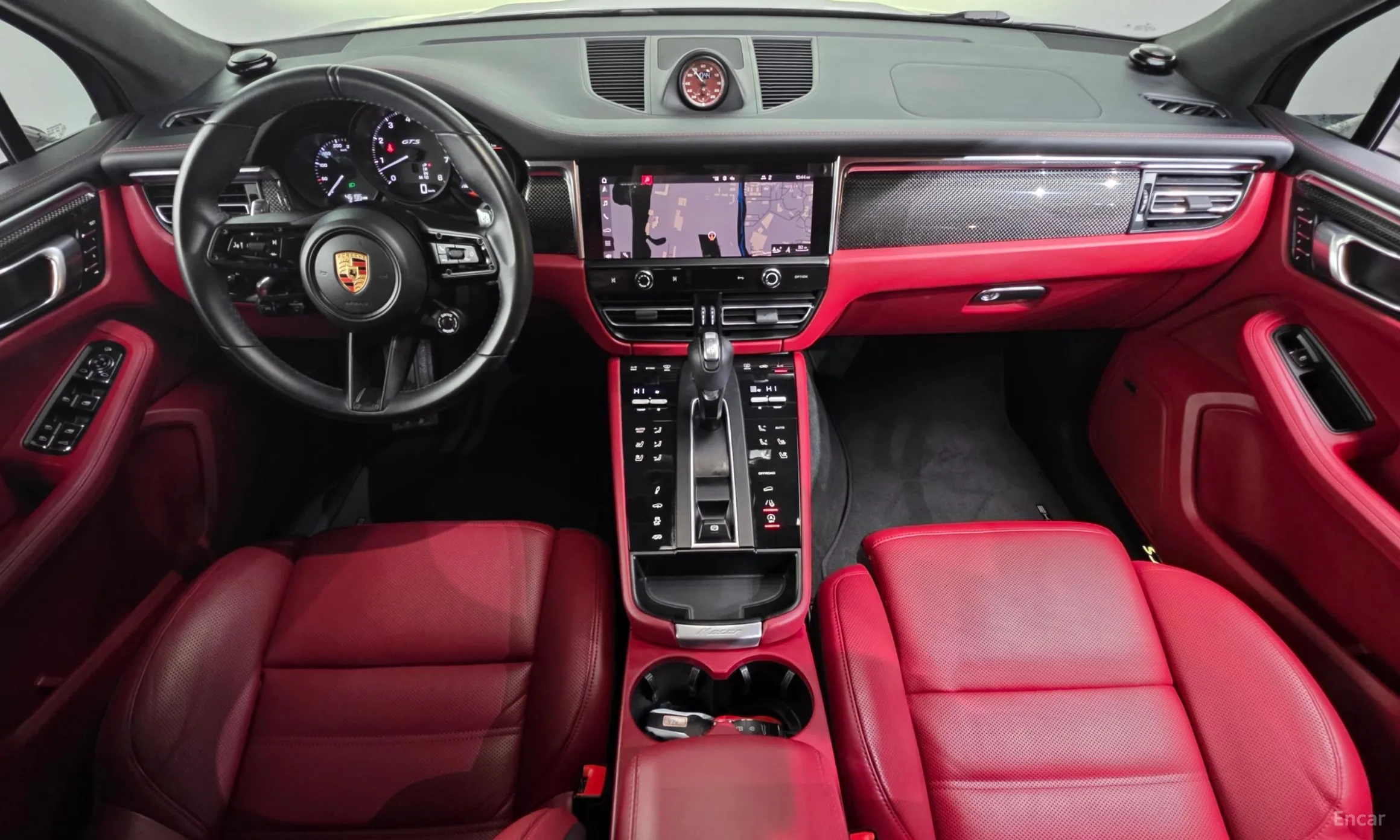 Porsche Macan превью 7