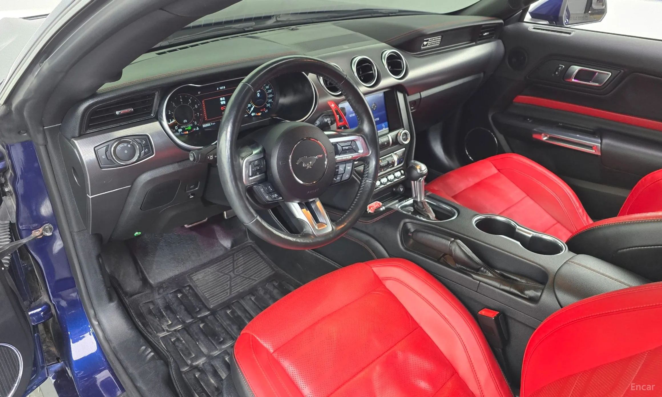 Ford Mustang превью 7