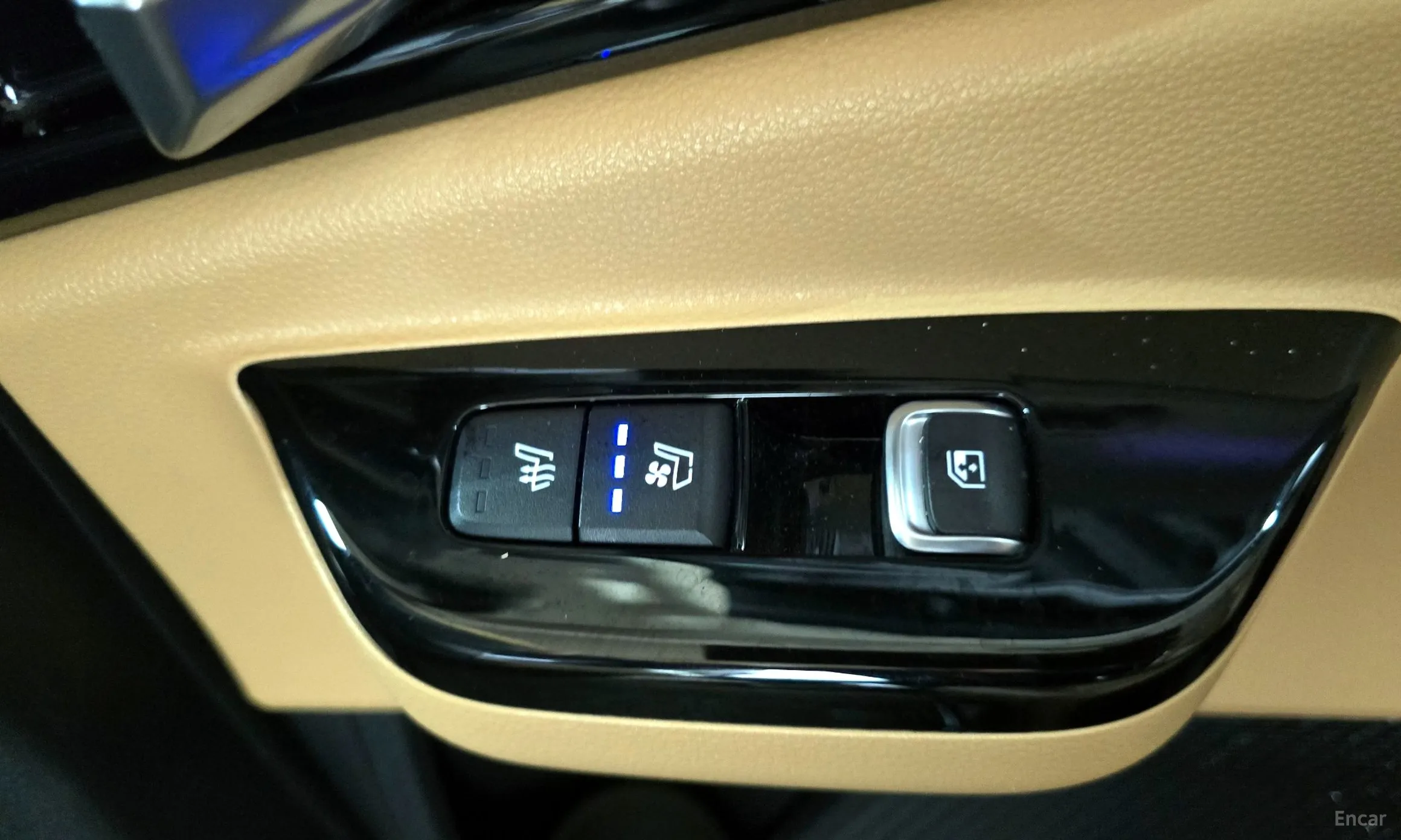 Kia Carnival Gen 4 превью 18