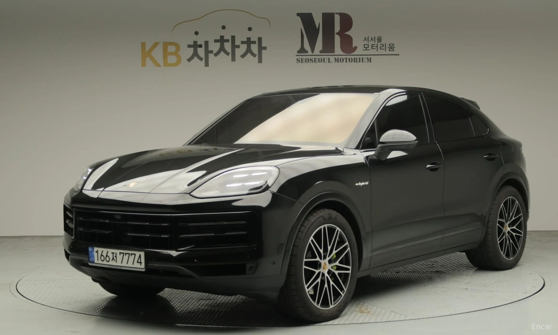 Porsche Cayenne (PO536) превью 2
