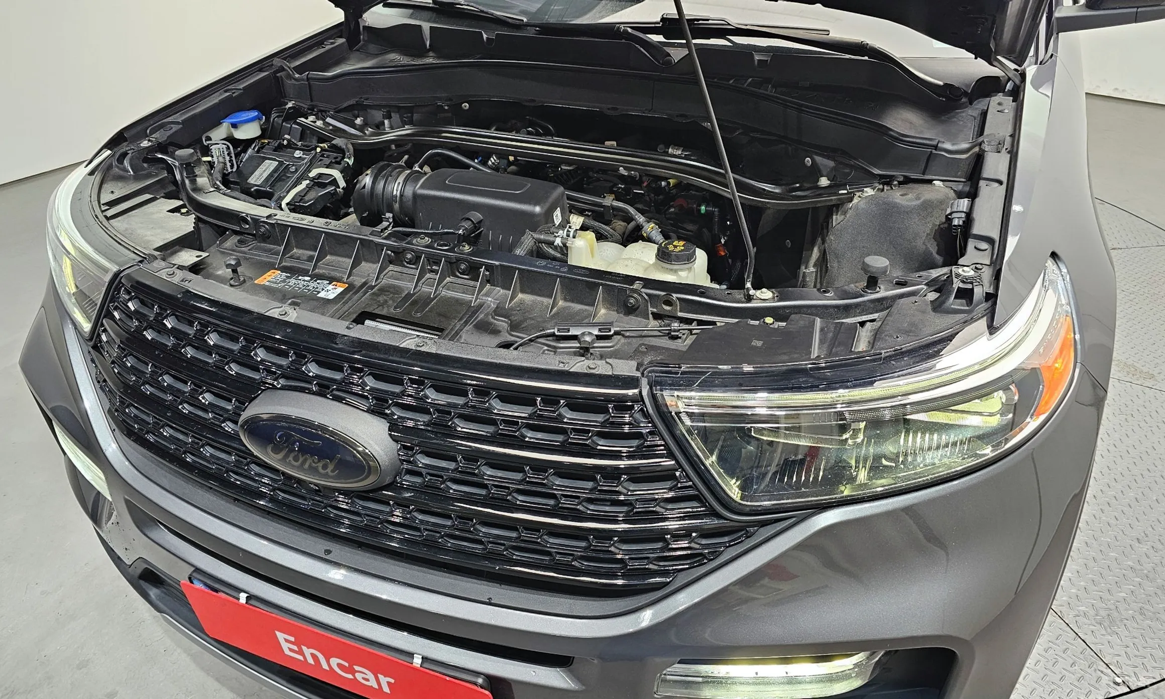 Ford Explorer 6th Generation превью 6