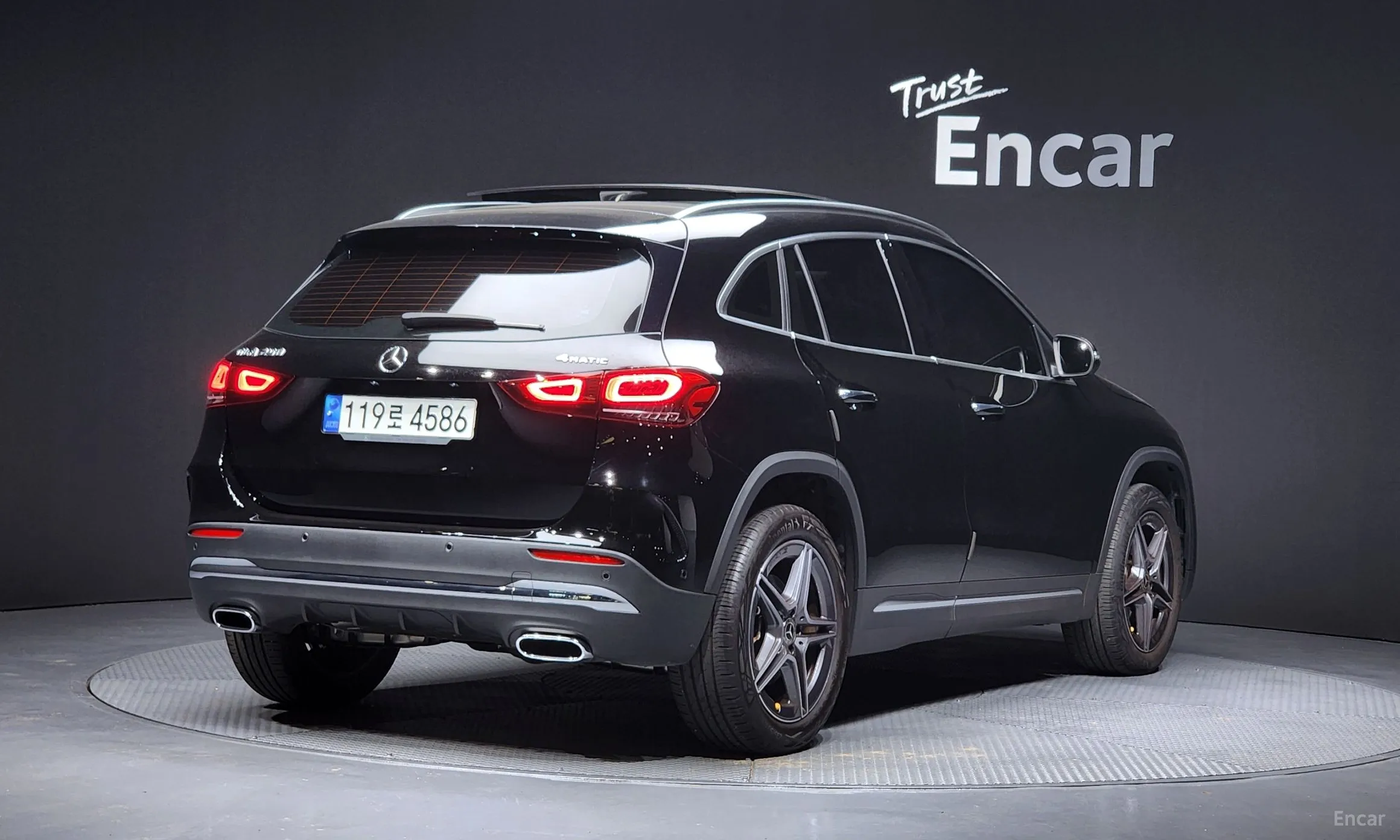 Mercedes Benz GLA-Class H247