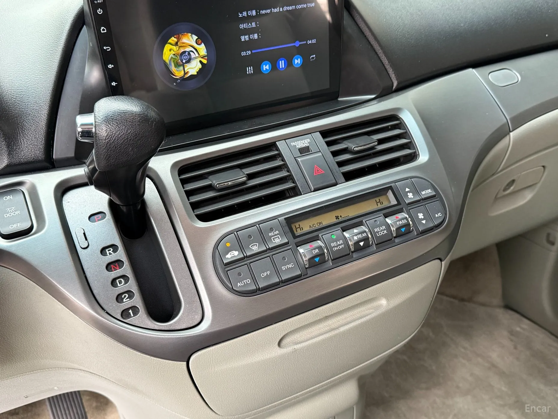 Honda Odyssey превью 11