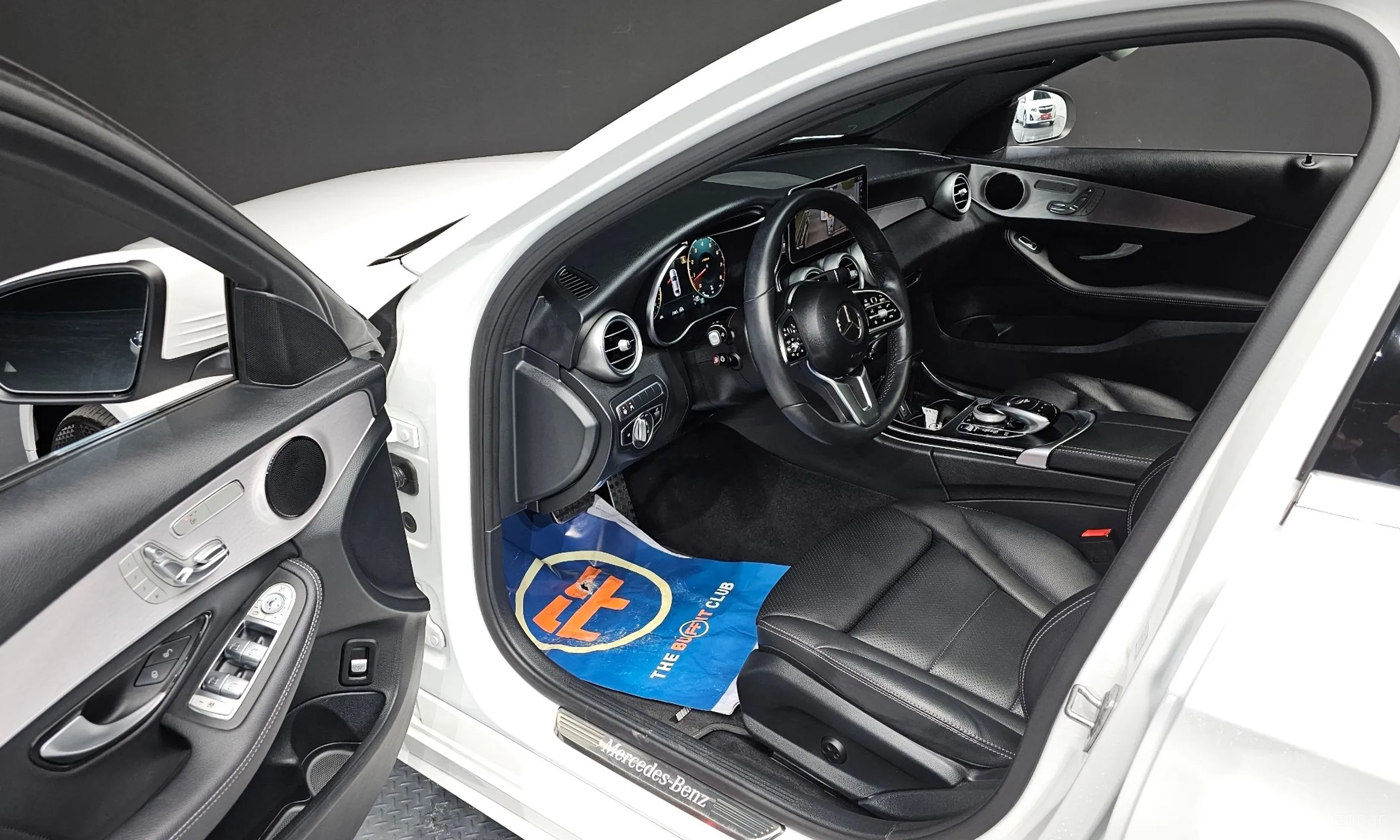 Mercedes Benz C-Class W205 превью 10