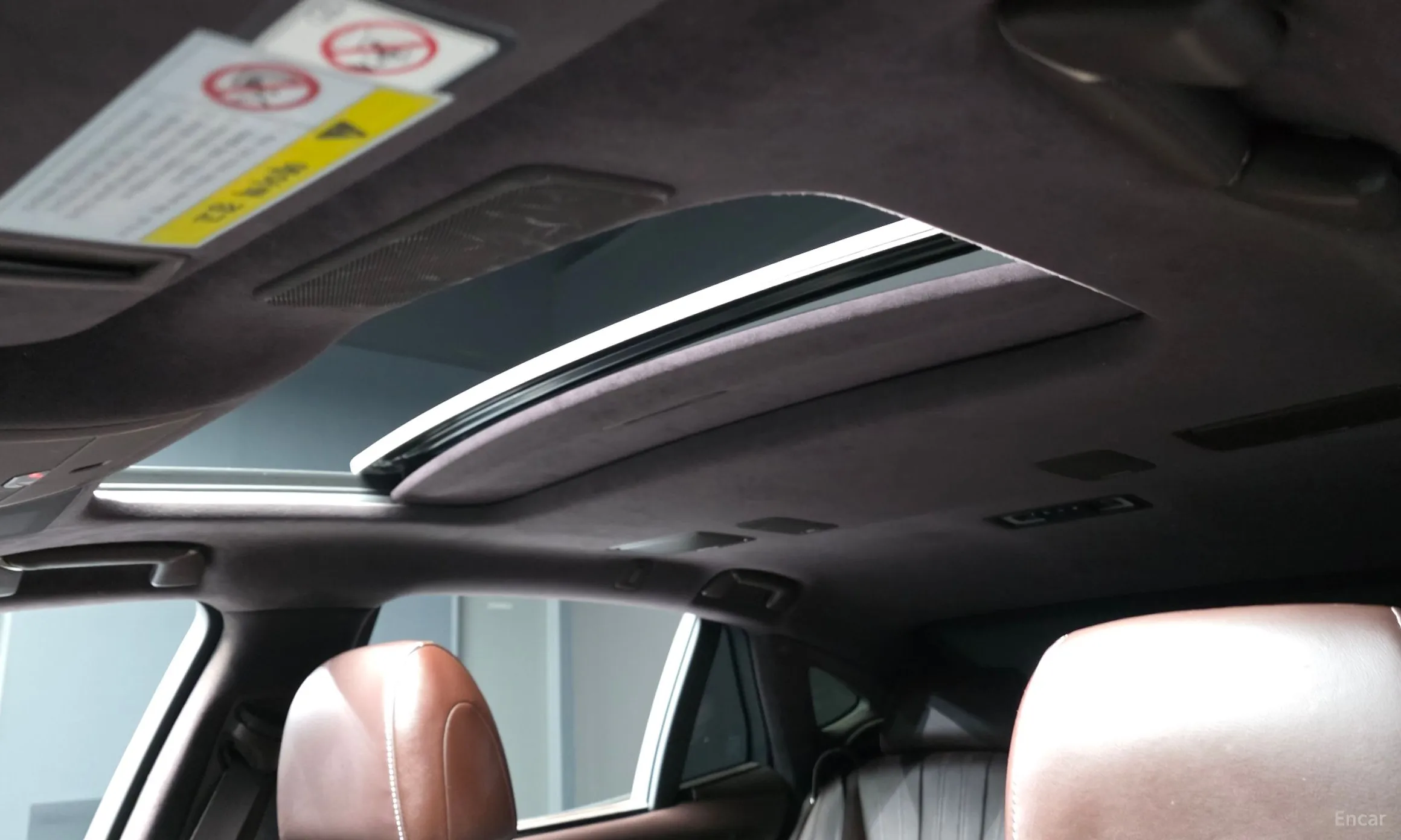 Lexus LS500h Gen 5 превью 17
