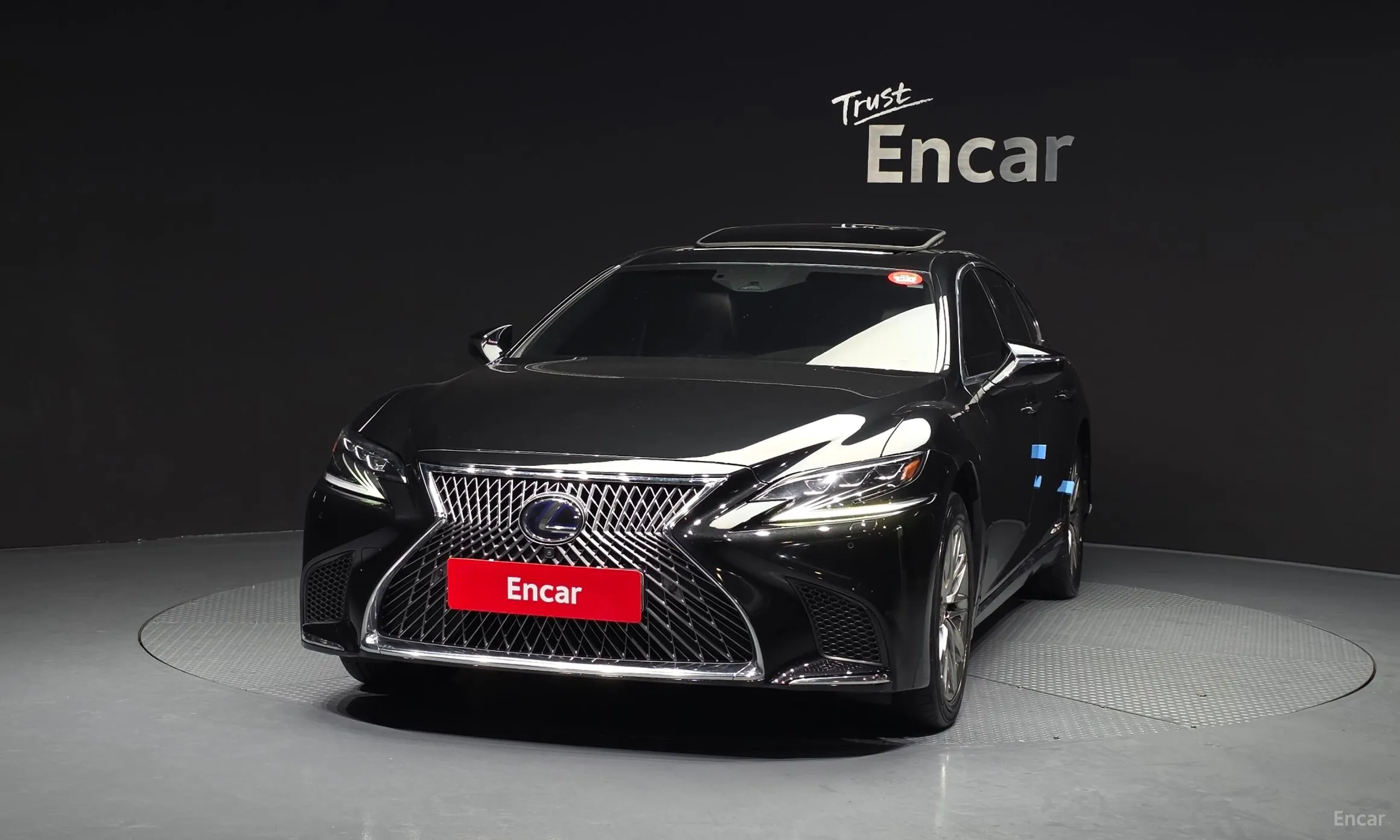 Lexus LS500h Gen 5 превью 3