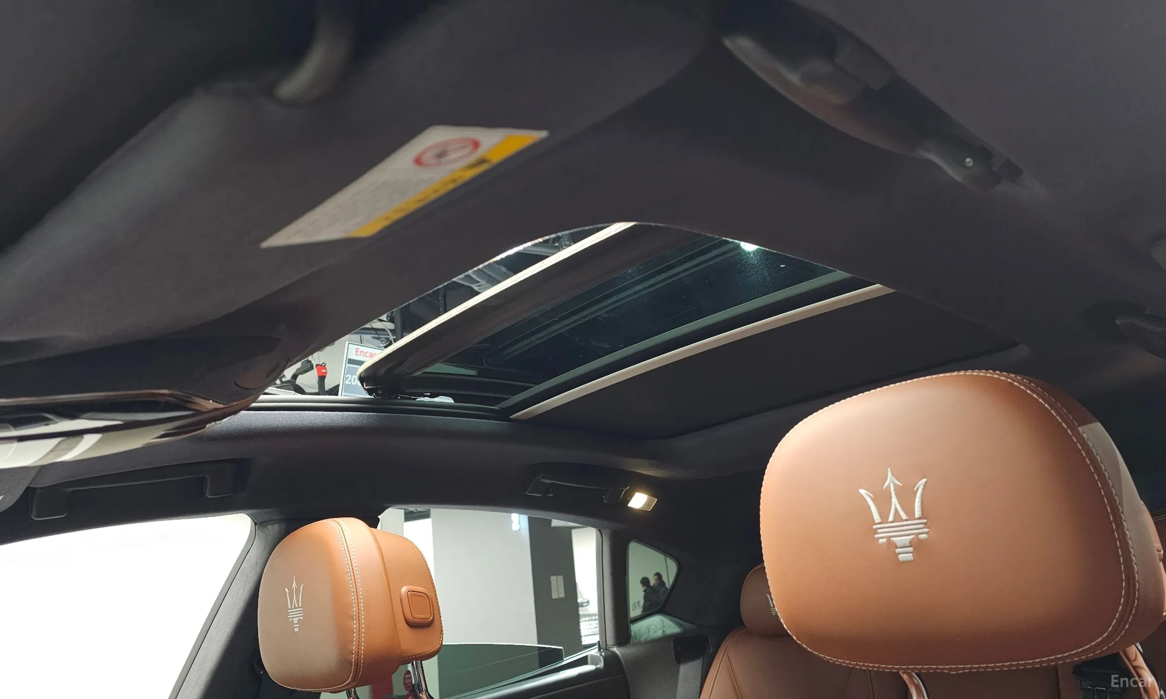 Maserati Levante превью 17
