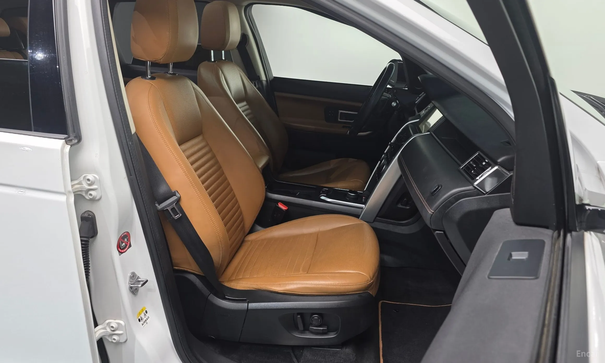 Land Rover Discovery Sports превью 10