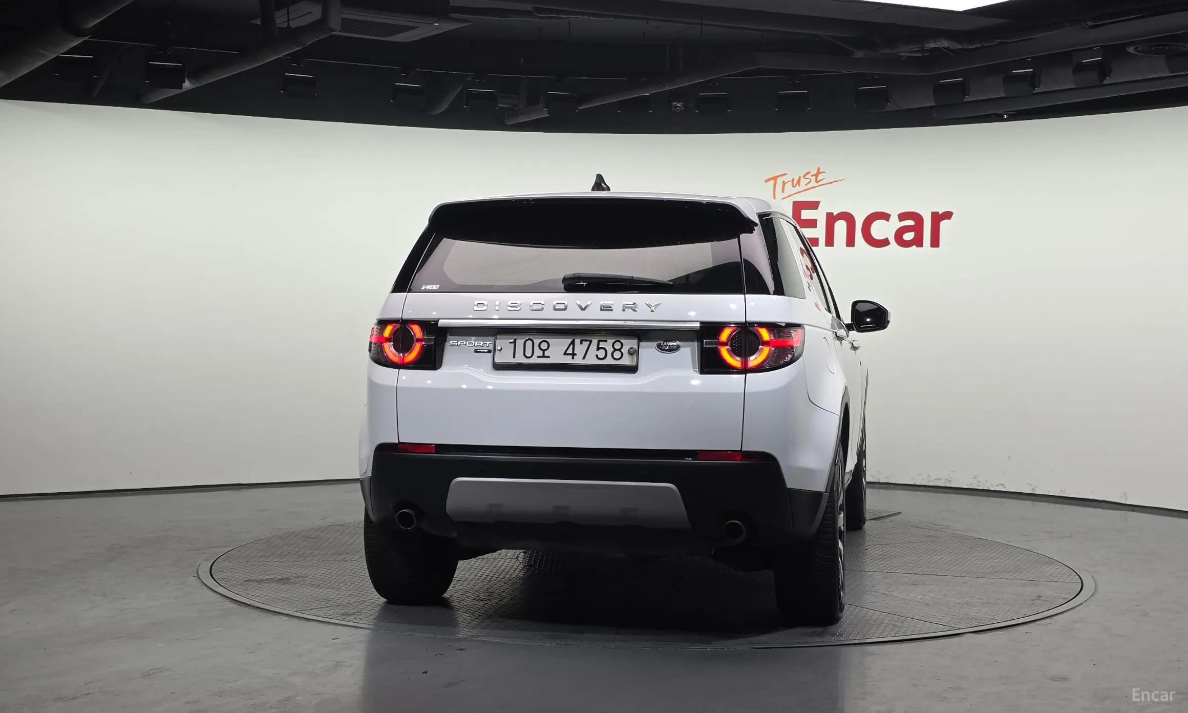 Land Rover Discovery Sports превью 4