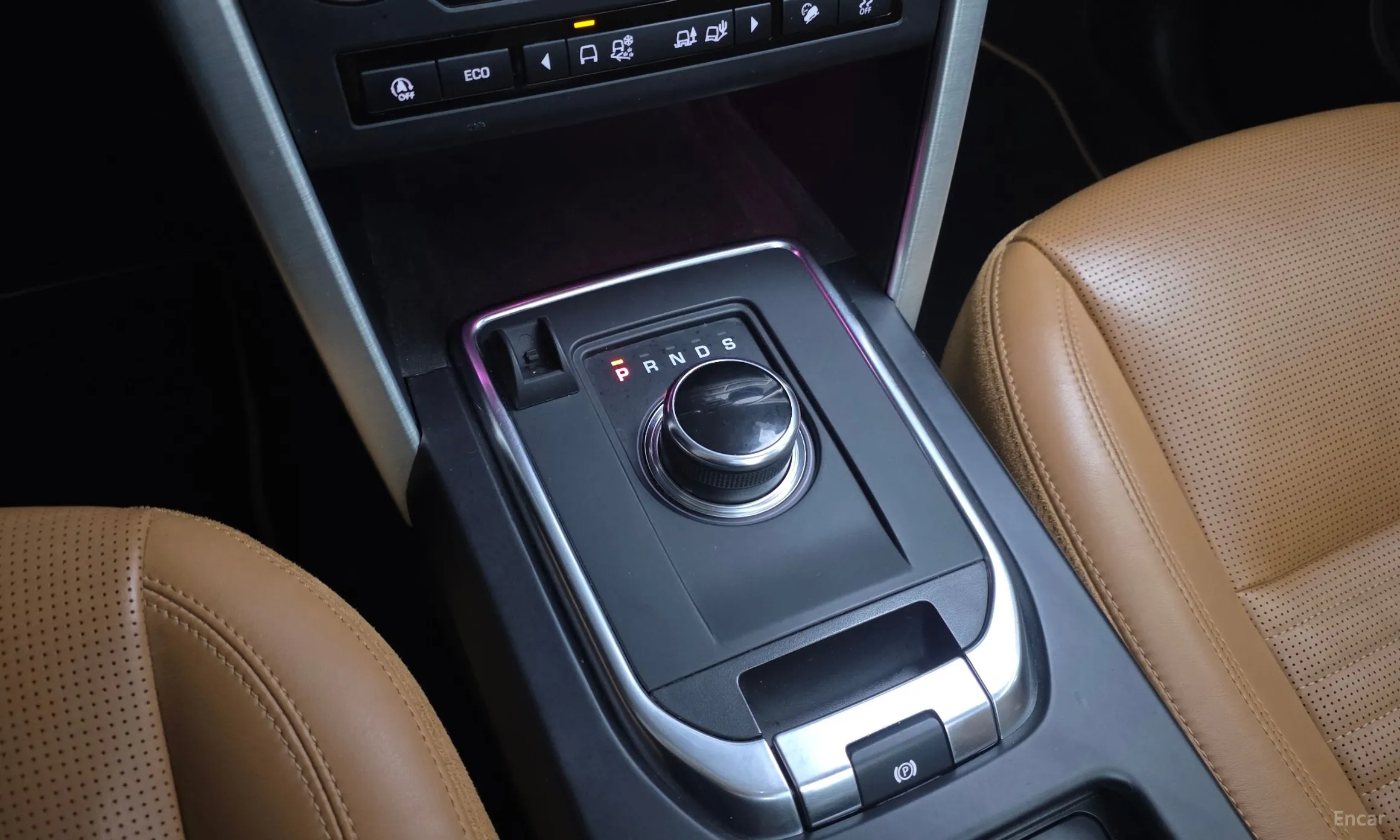 Land Rover Discovery Sports превью 9