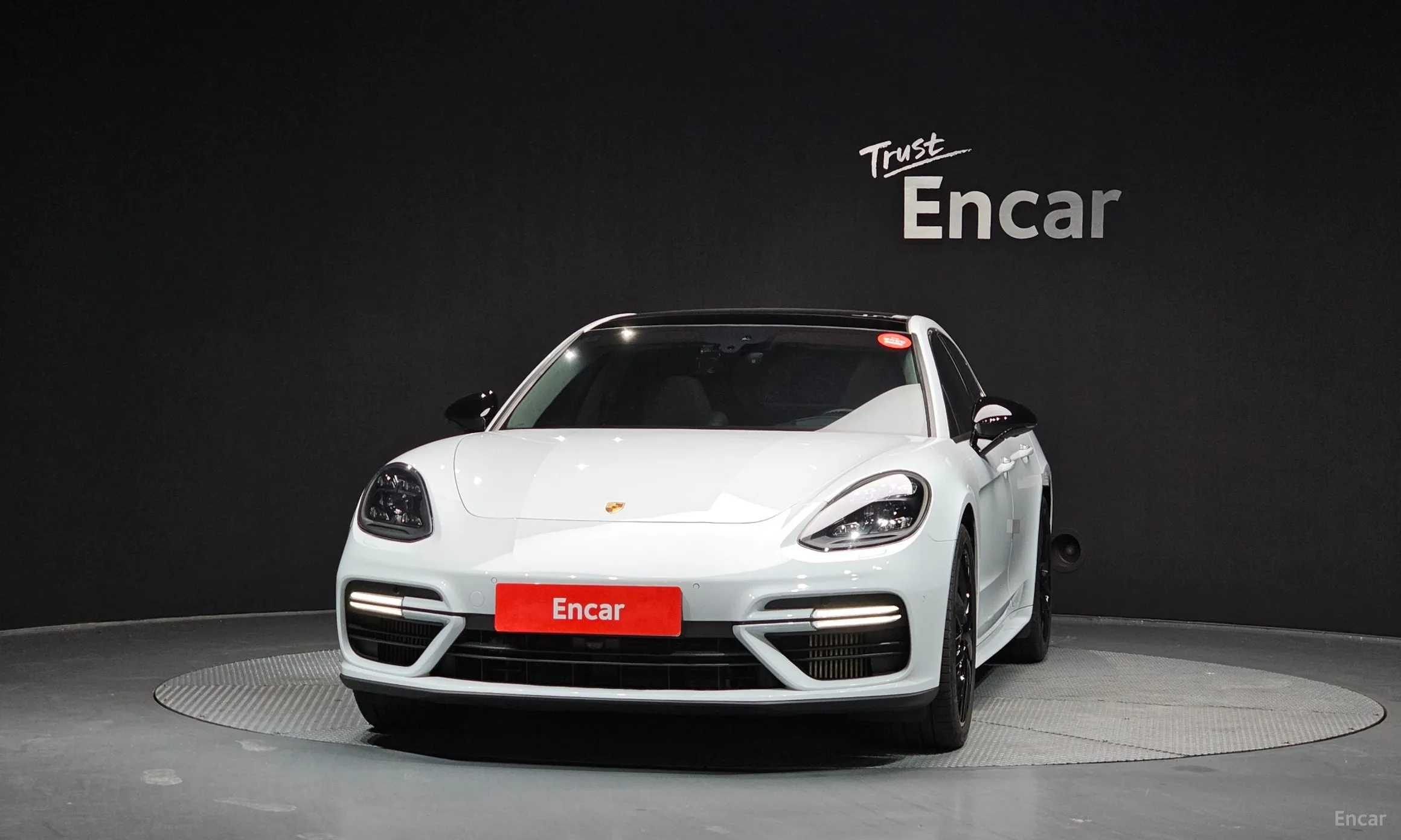 Porsche Panamera (971) превью 3