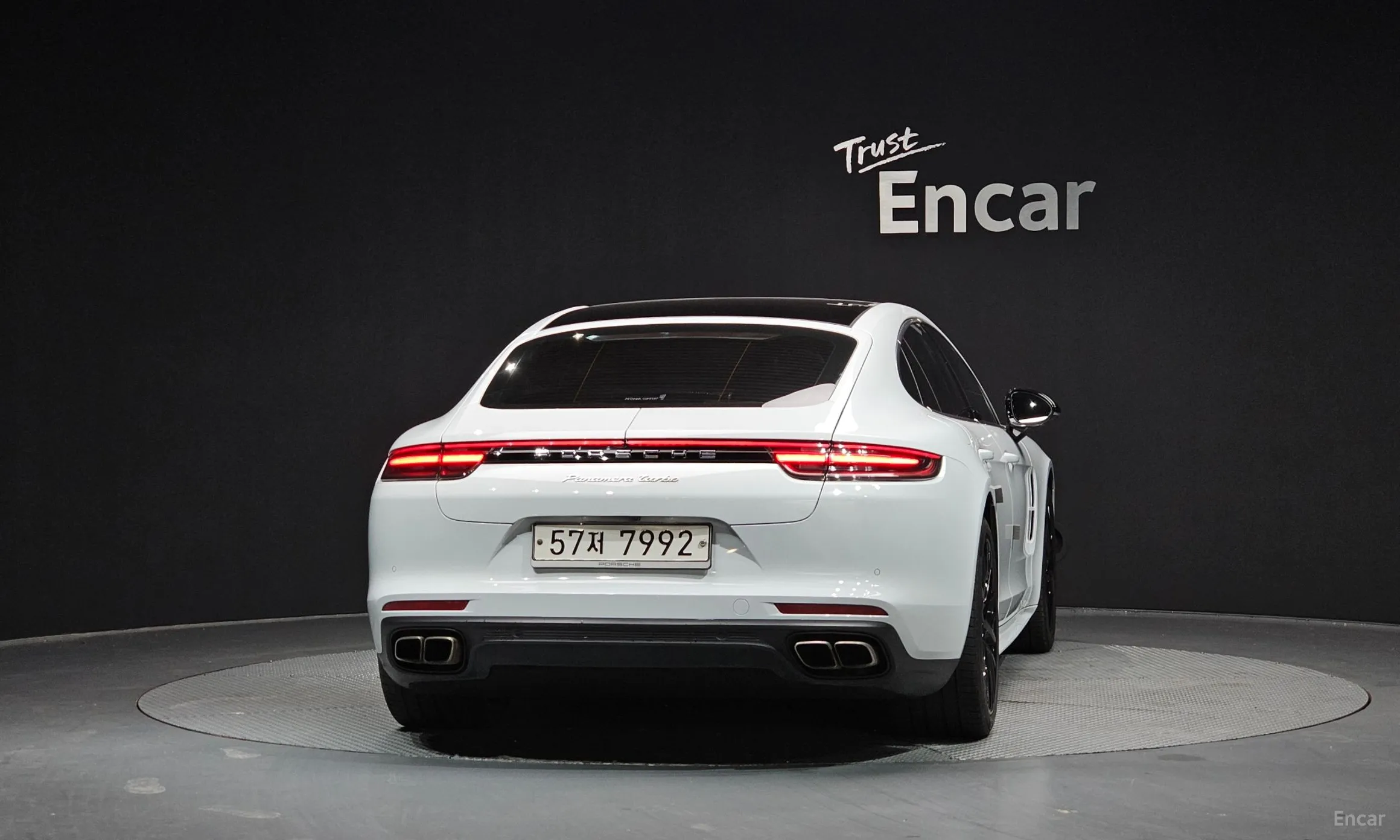Porsche Panamera (971) превью 4