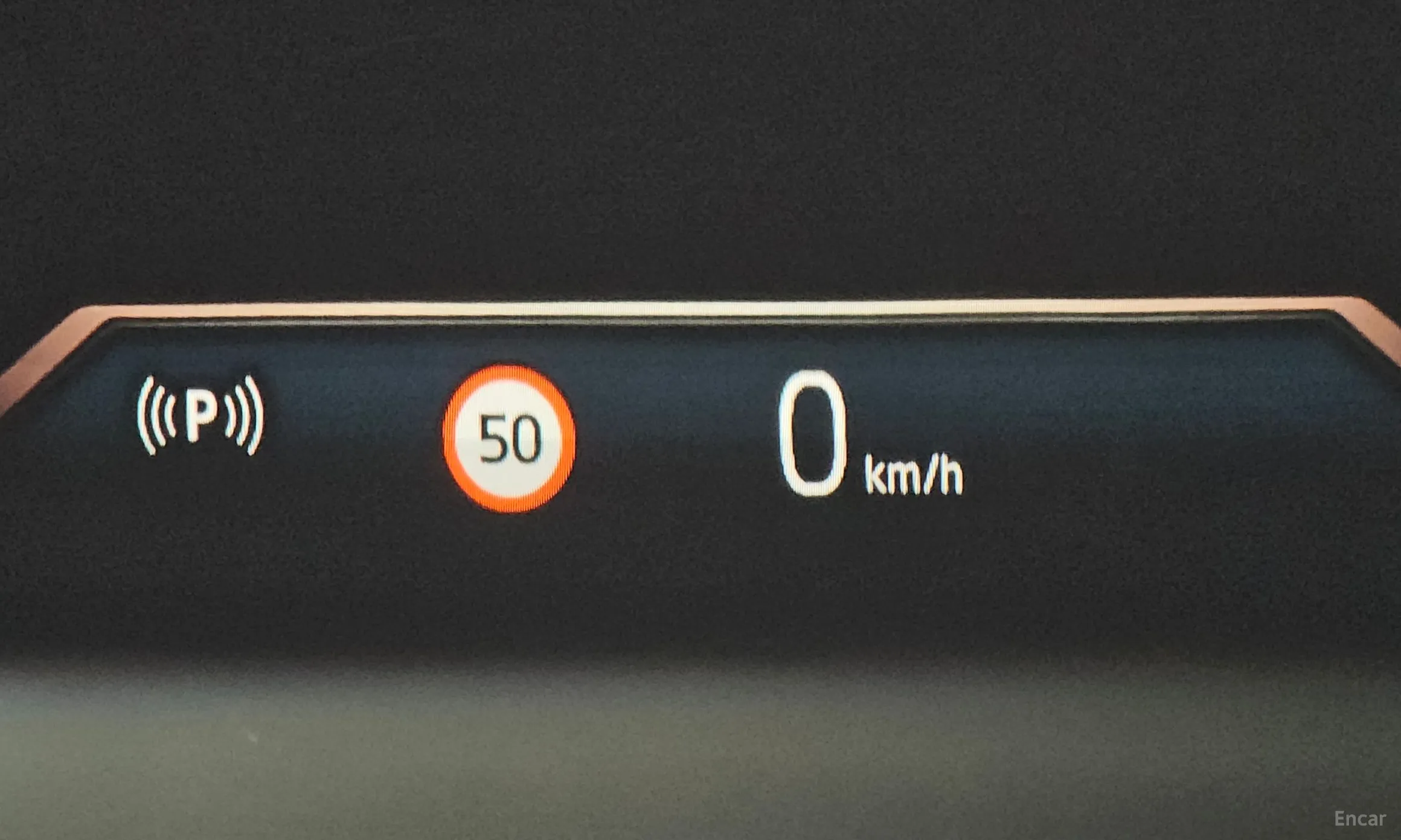 BMW 5 Series (G60) превью 16