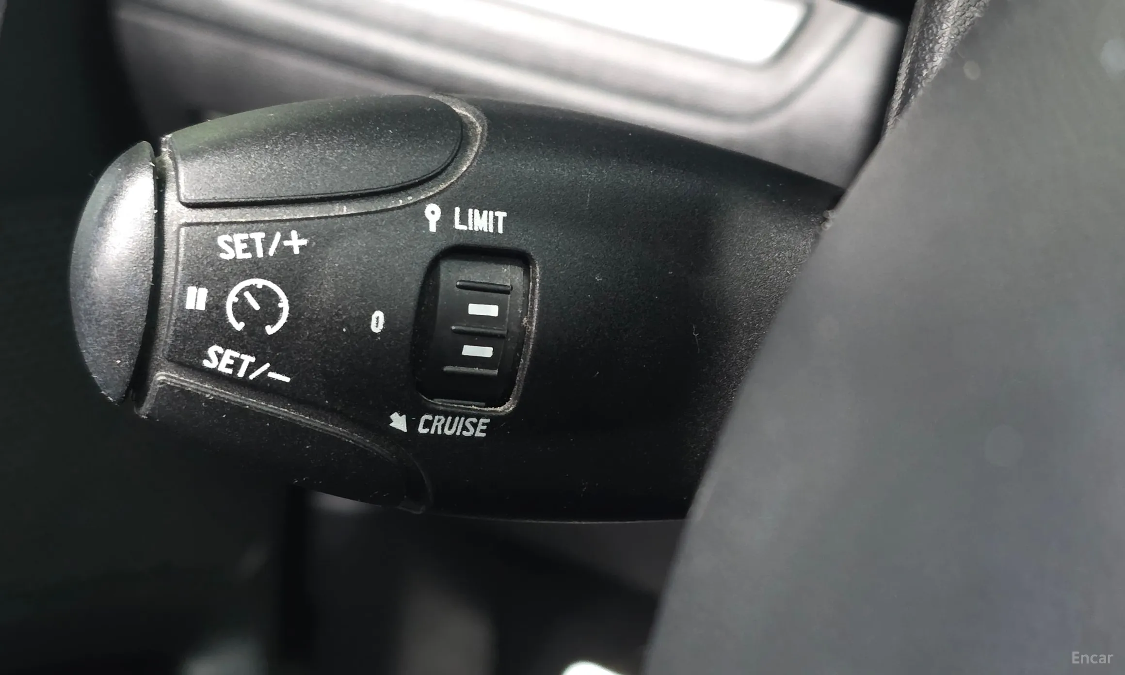 Peugeot 2008. превью 17