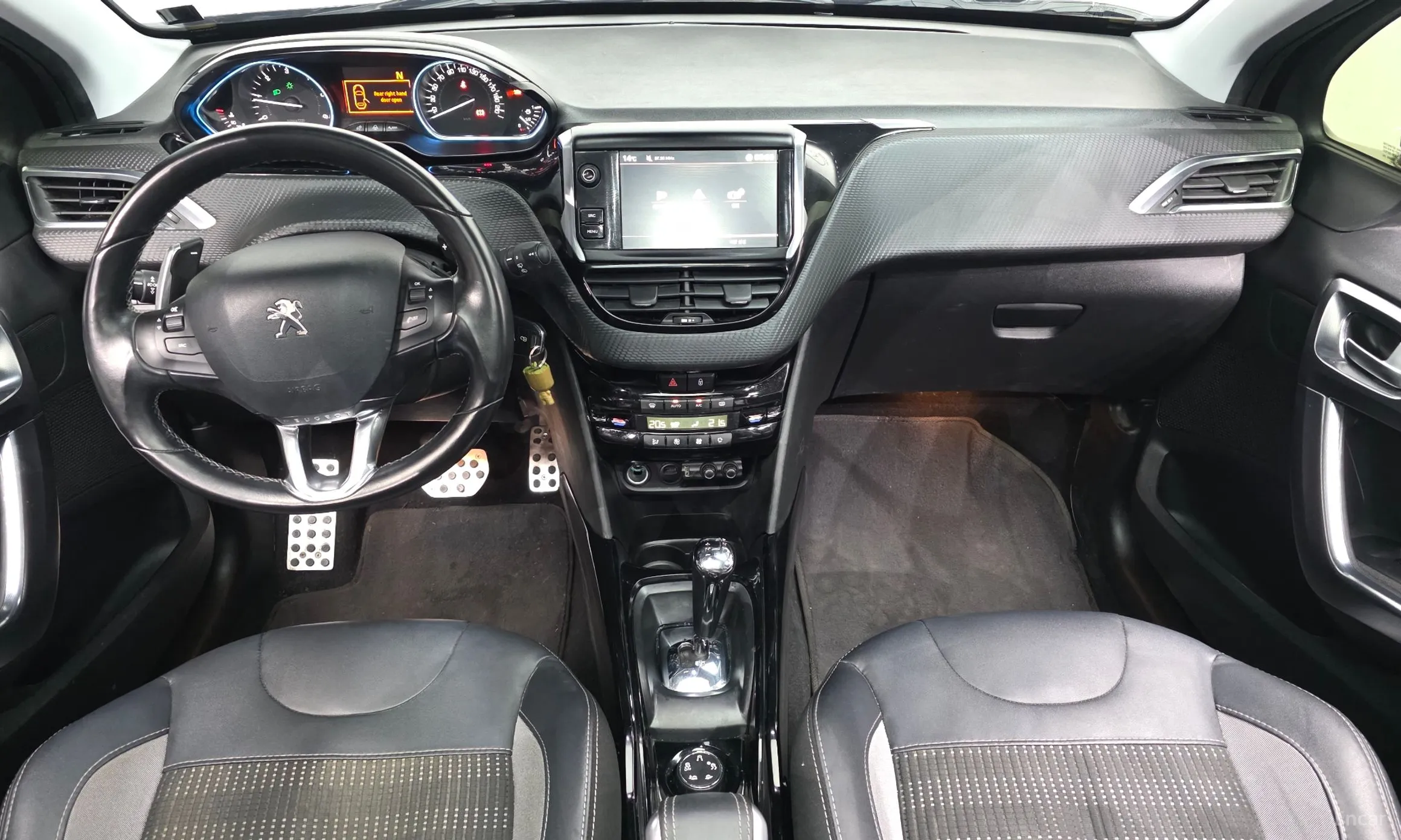 Peugeot 2008. превью 7