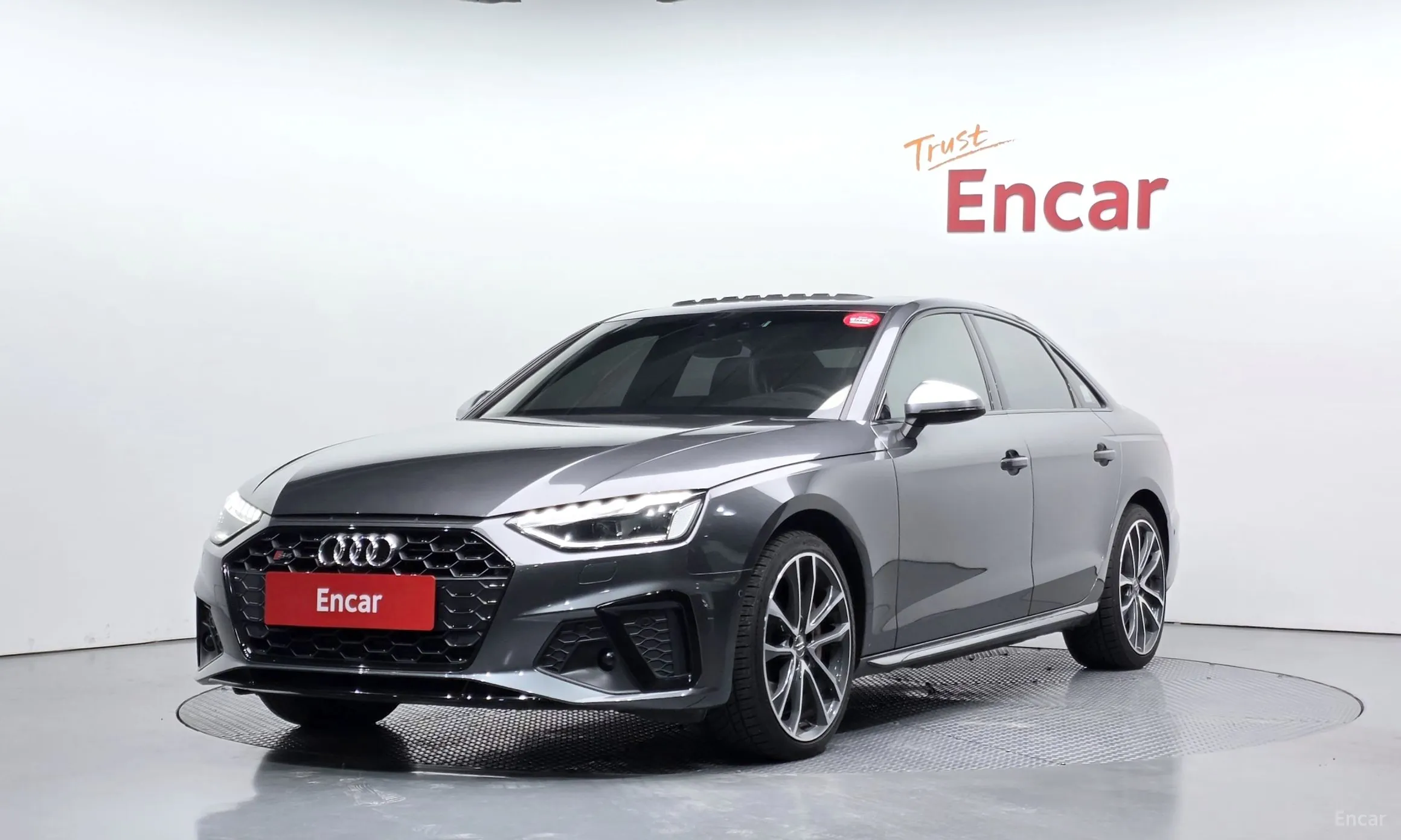 S4 (B9)
