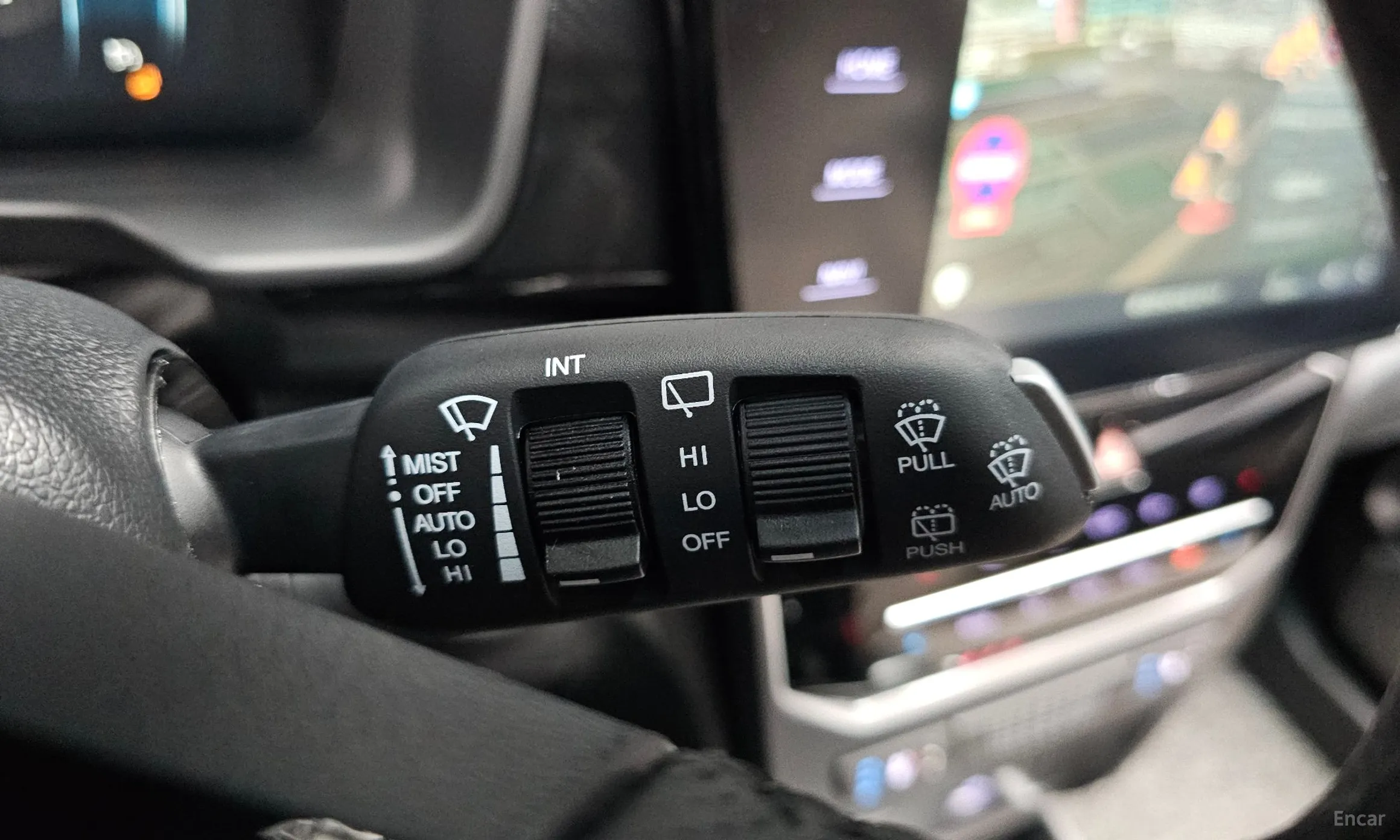 KG Mobility (SsangYong) Tivoli превью 18