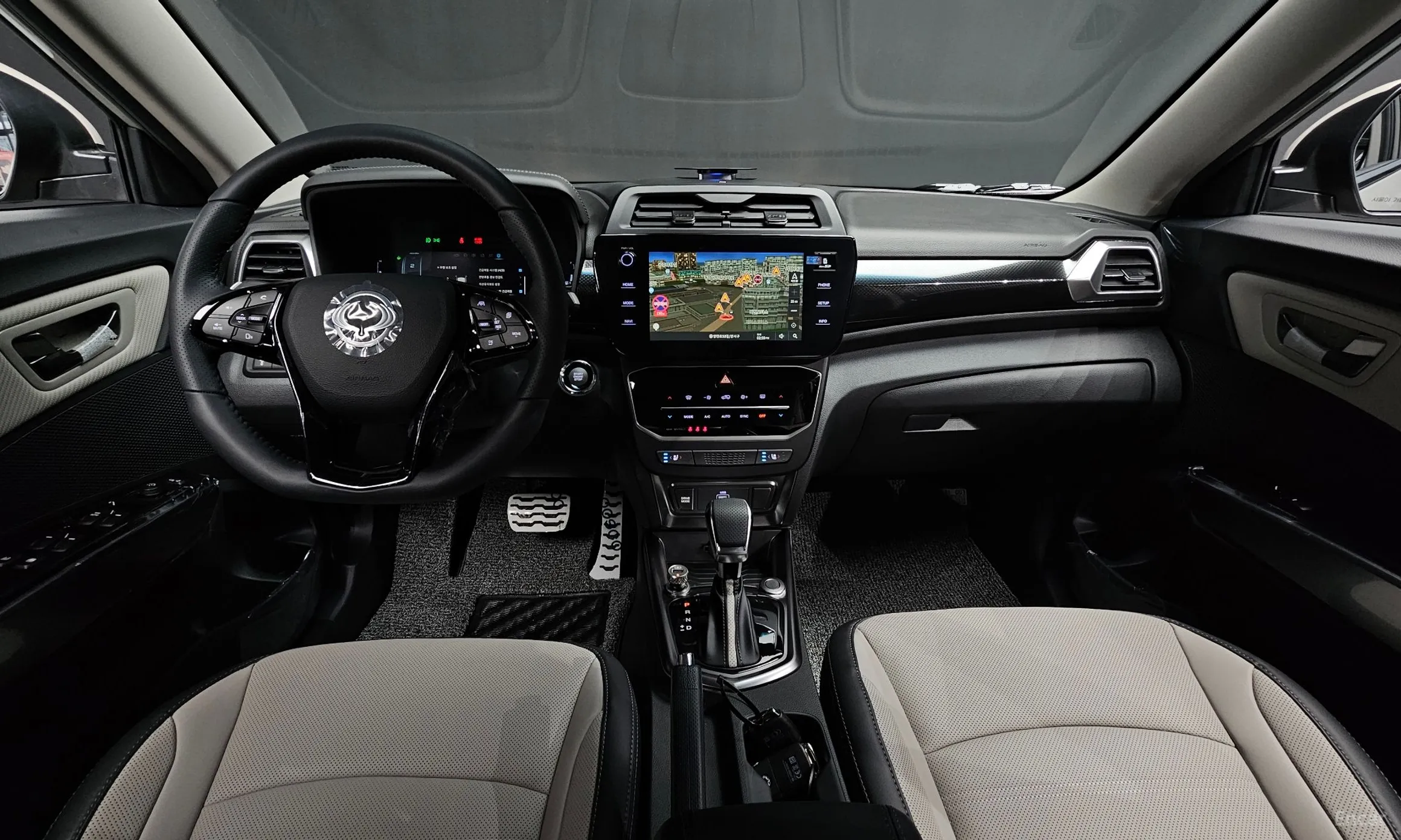 KG Mobility (SsangYong) Tivoli превью 7