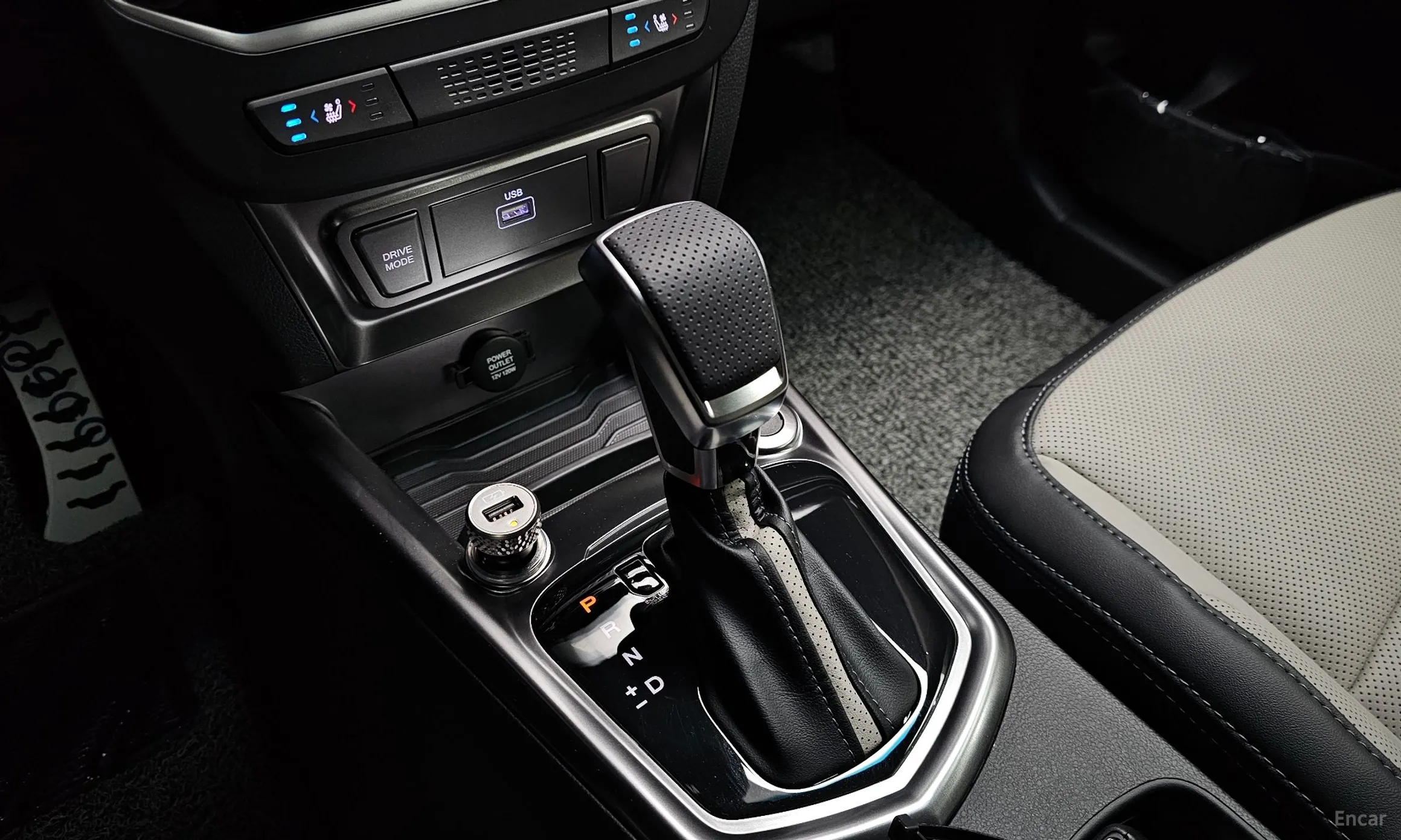 KG Mobility (SsangYong) Tivoli превью 9