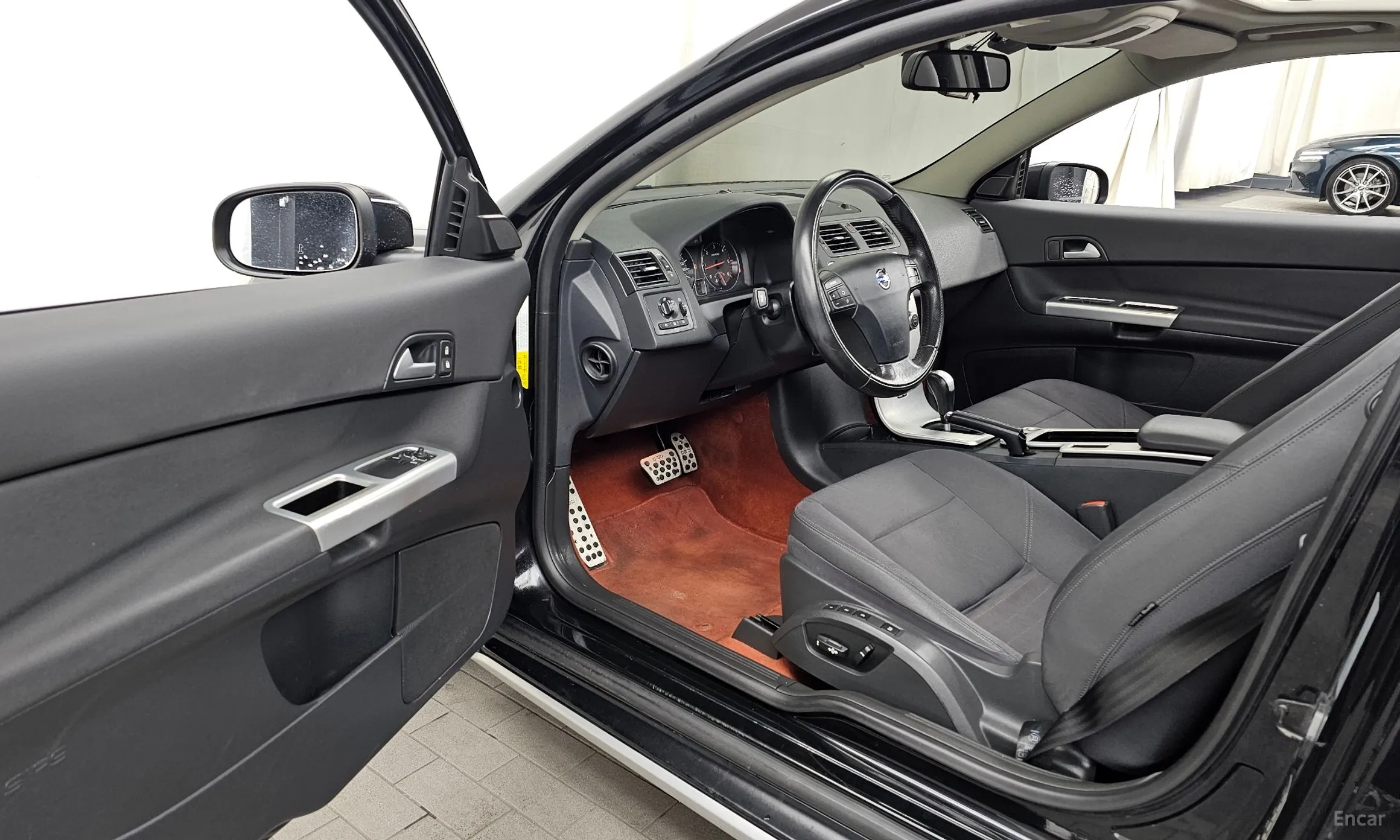 Volvo C30. превью 10