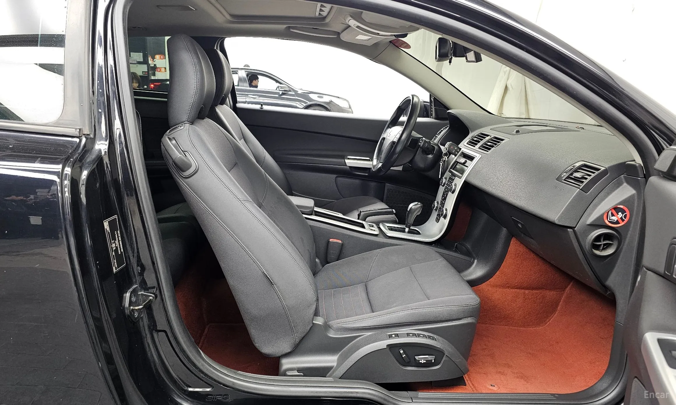 Volvo C30. превью 11