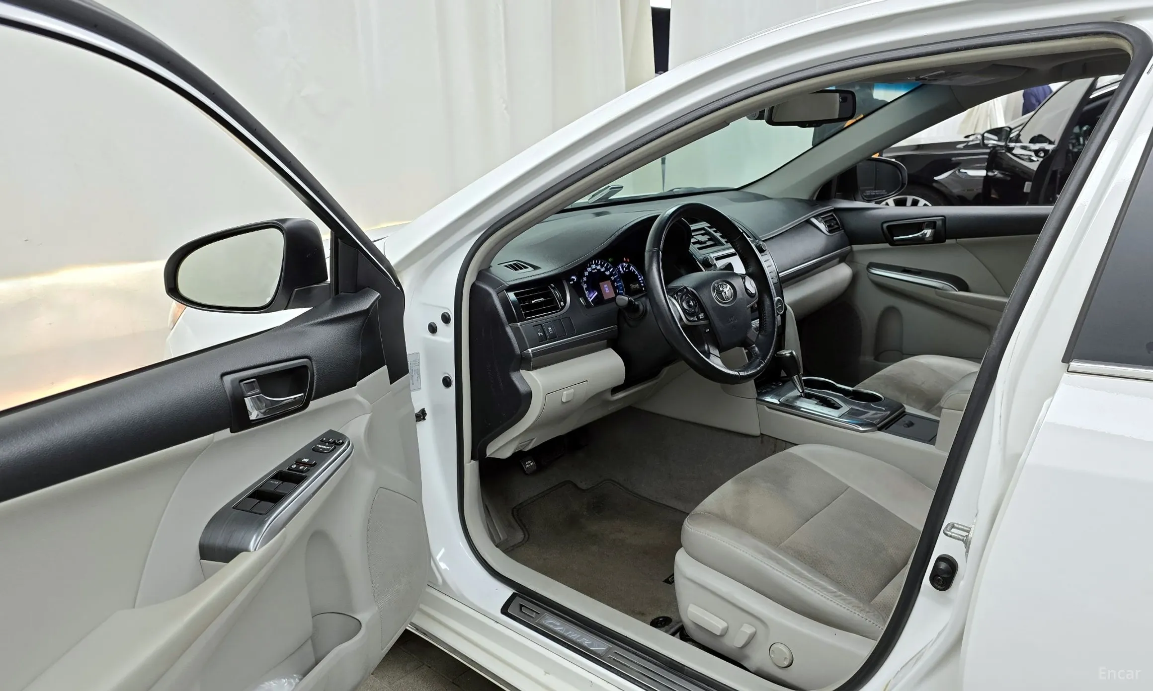 Toyota New Camry превью 10