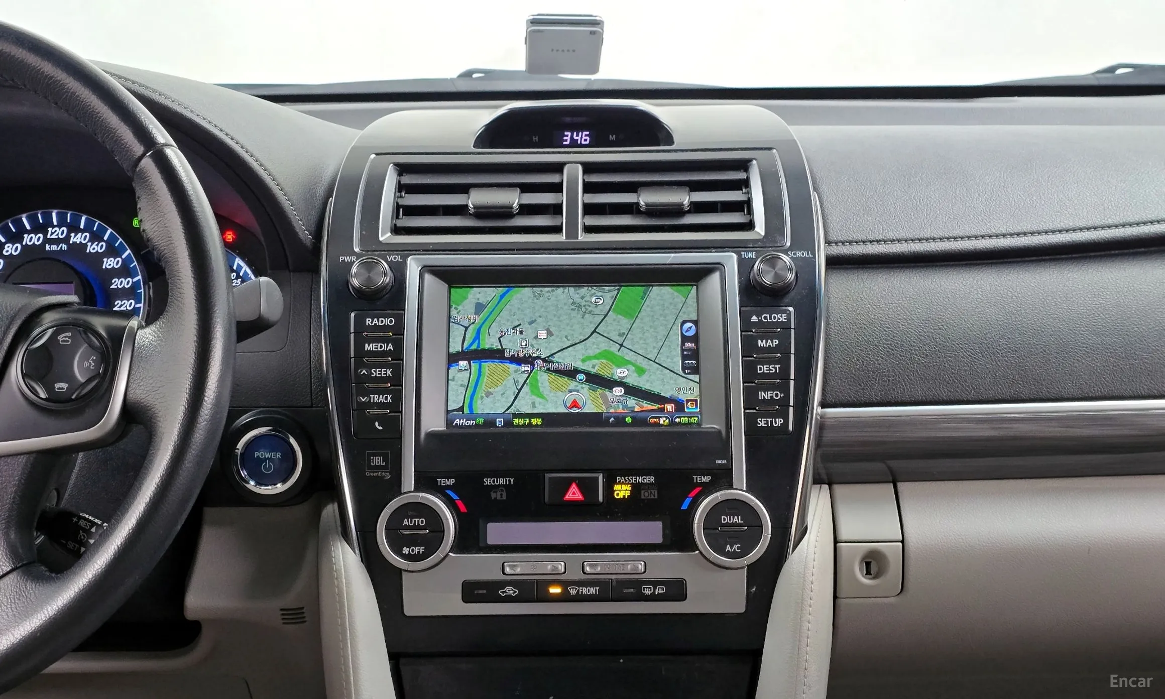 Toyota New Camry превью 14