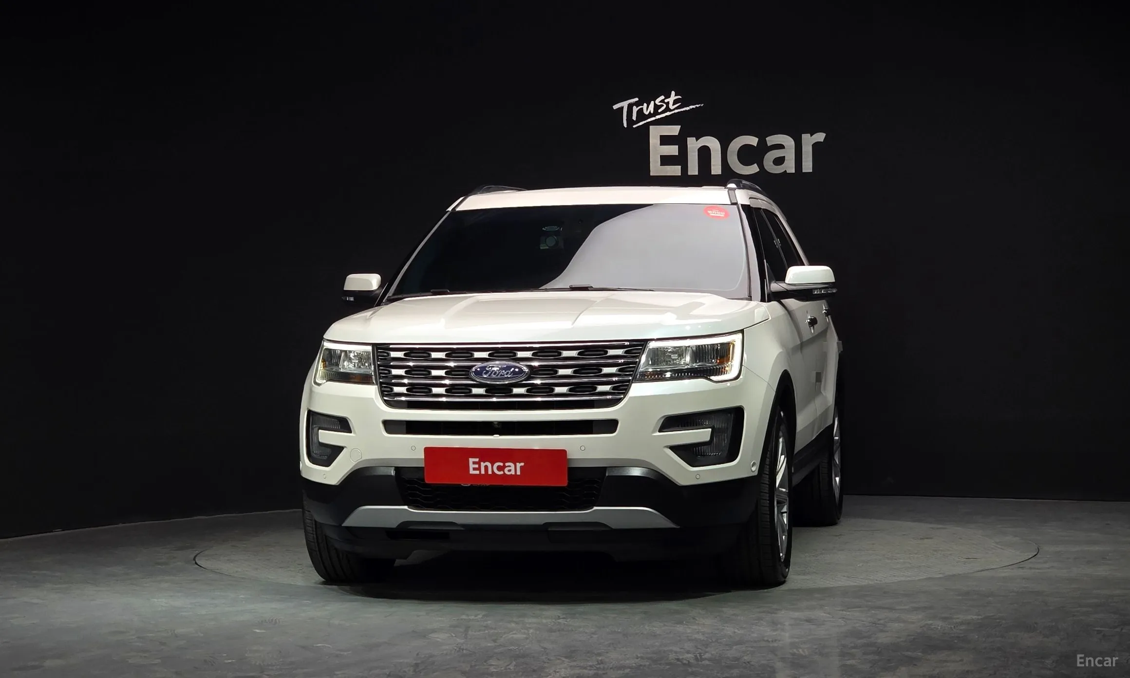 Ford Explorer превью 3