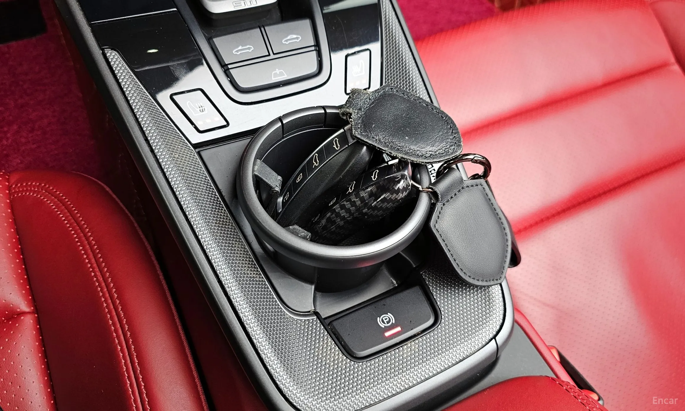 Porsche 911 (992) превью 17