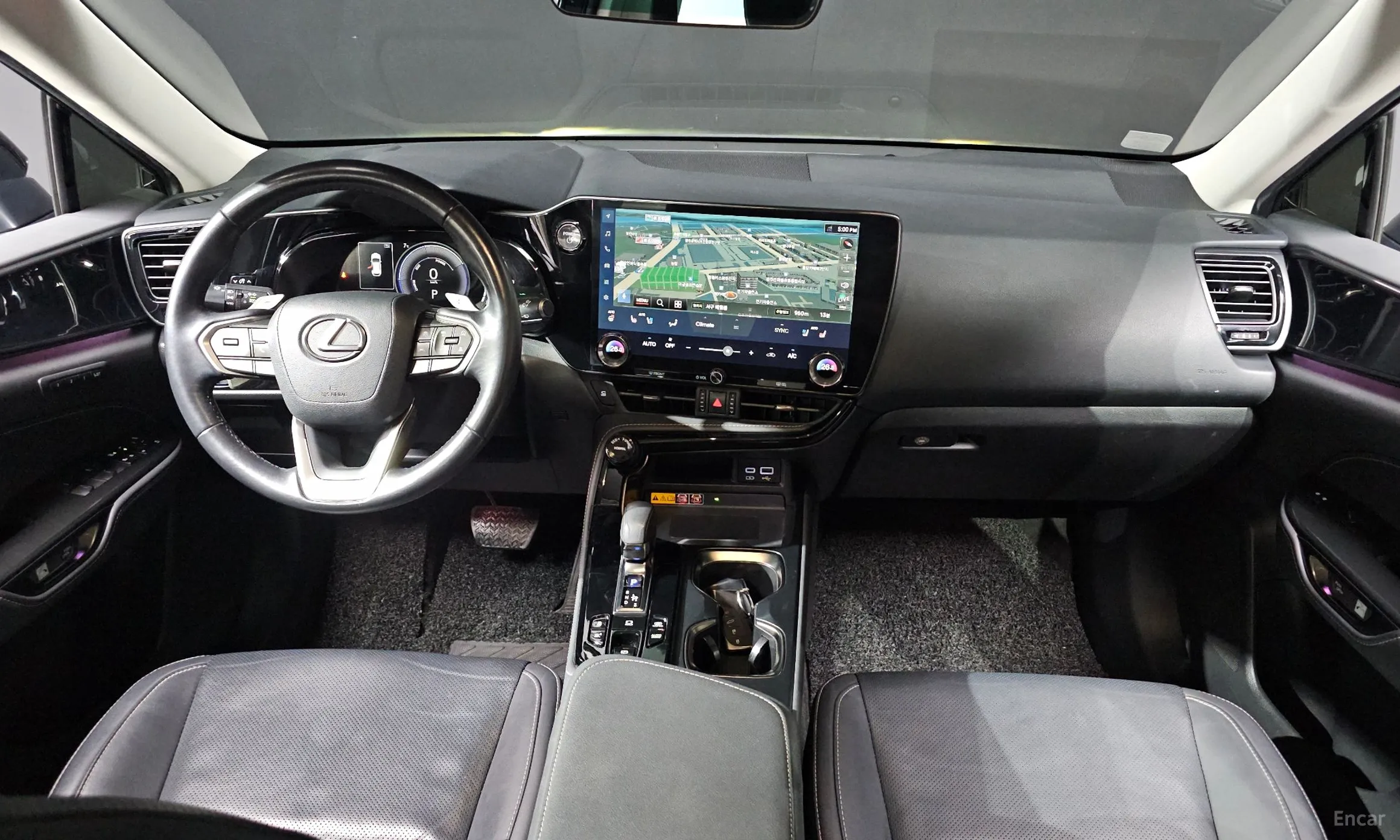 Lexus NX450h + 2nd Gen превью 7
