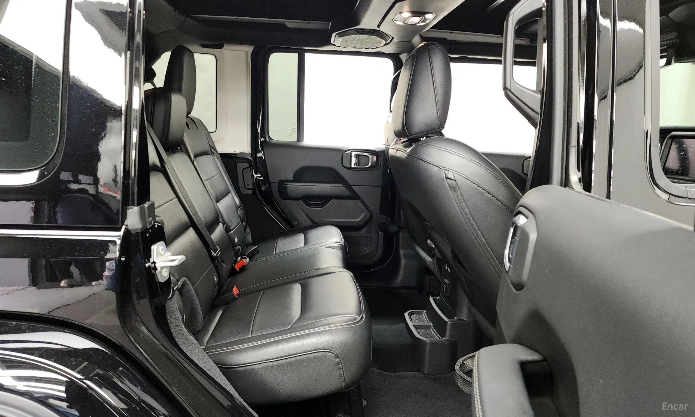 Jeep Wrangler (JL) превью 12