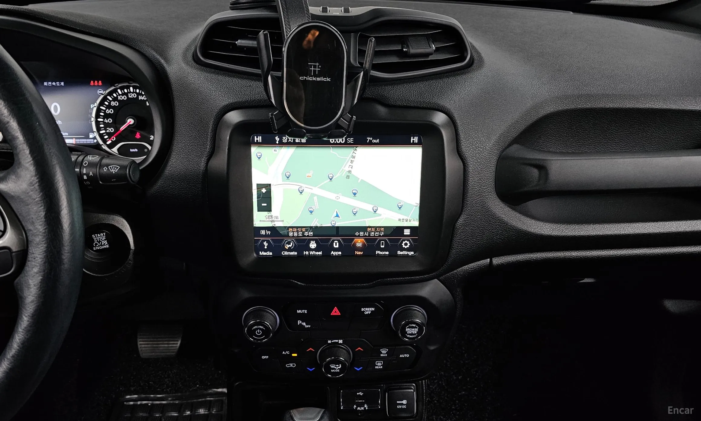 Jeep Renegade превью 14