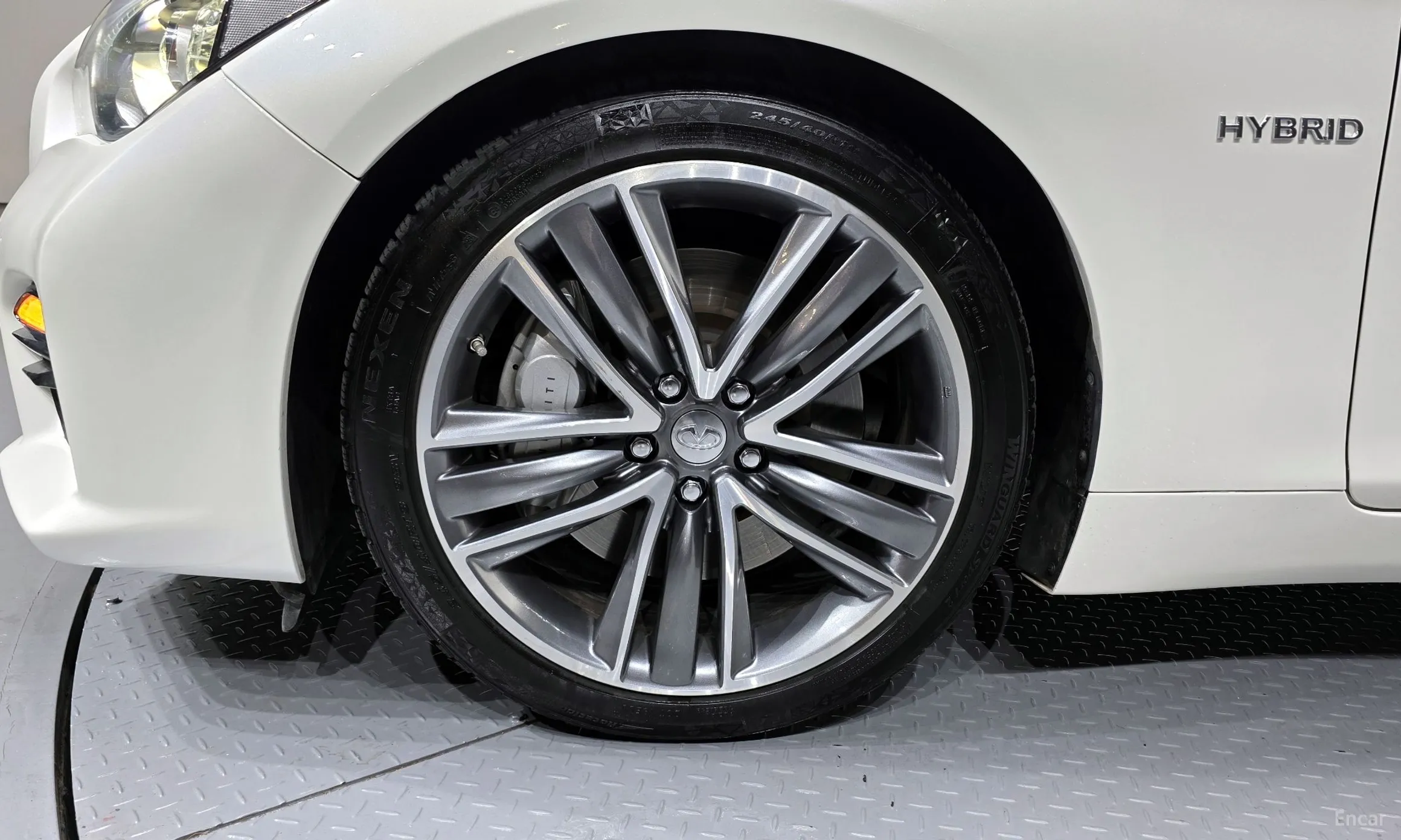 Infiniti Q50 превью 5