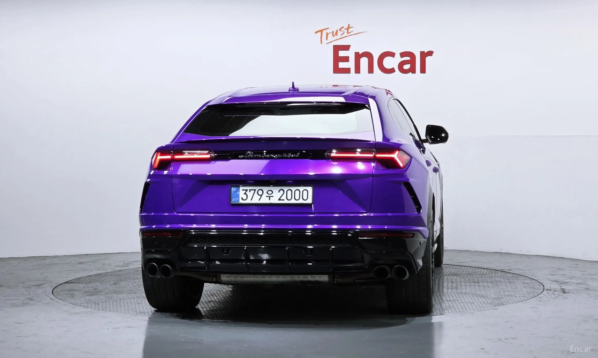 Lamborghini Urus превью 4