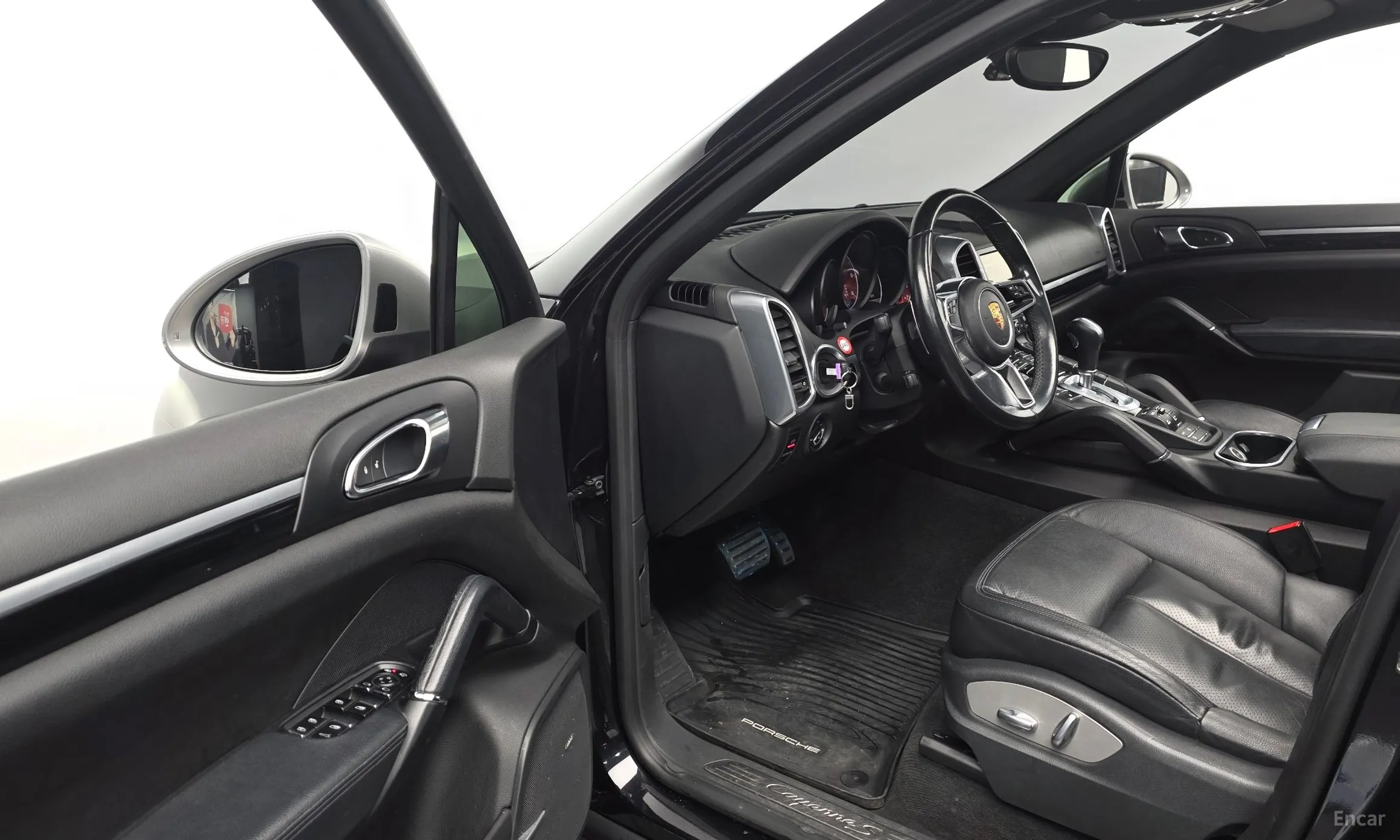 Porsche New Cayenne превью 12