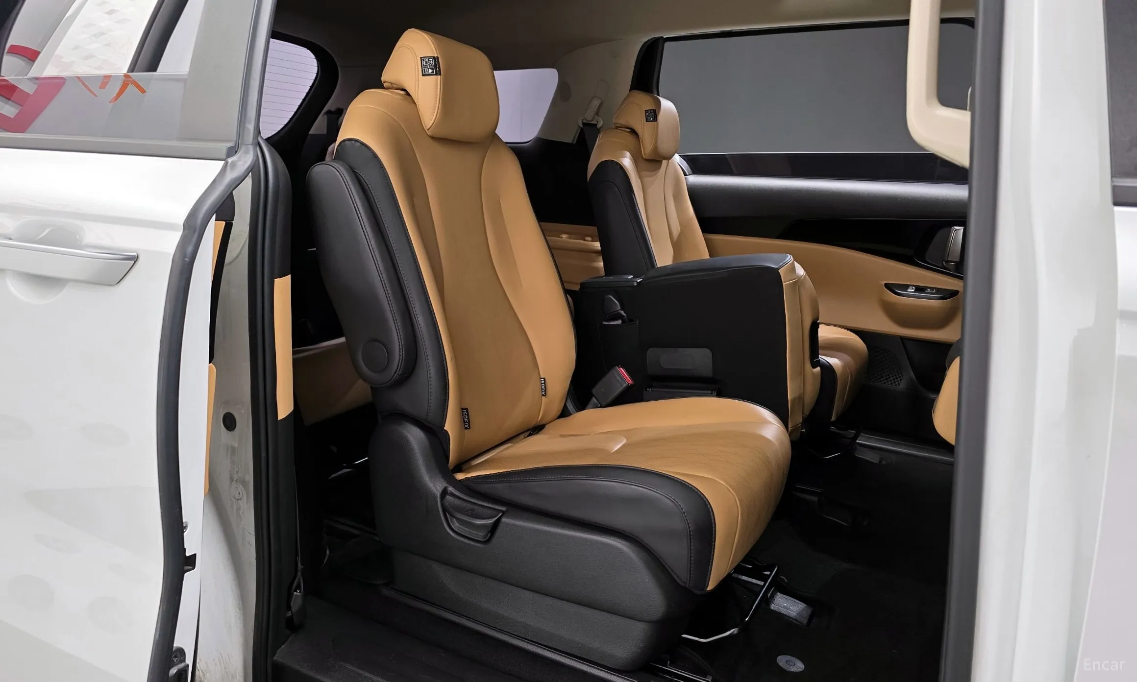 Kia Carnival Gen 4 превью 12