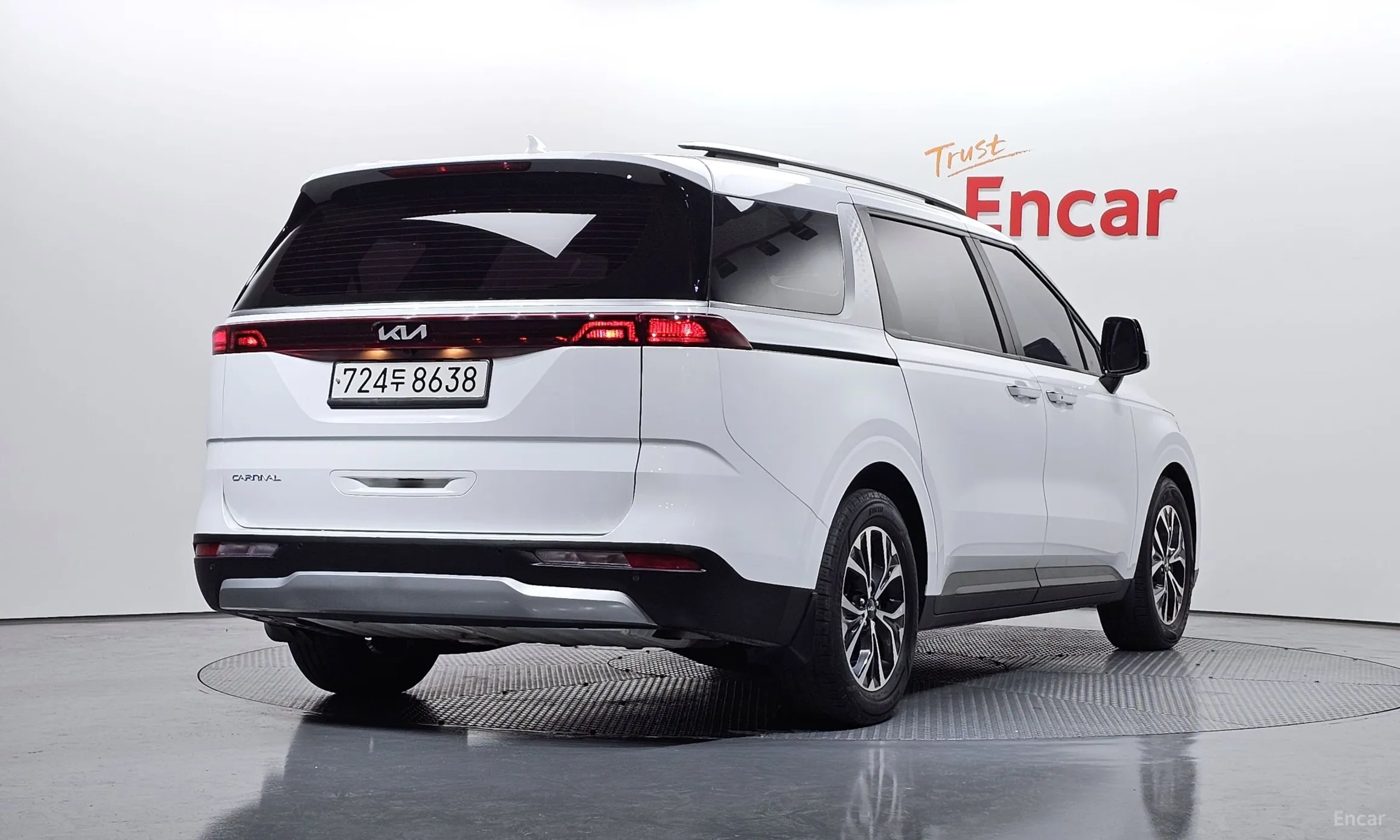 Kia Carnival Gen 4