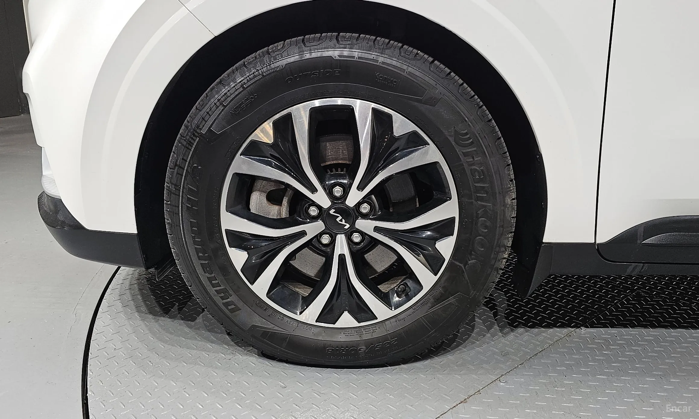 Kia Carnival Gen 4 превью 5