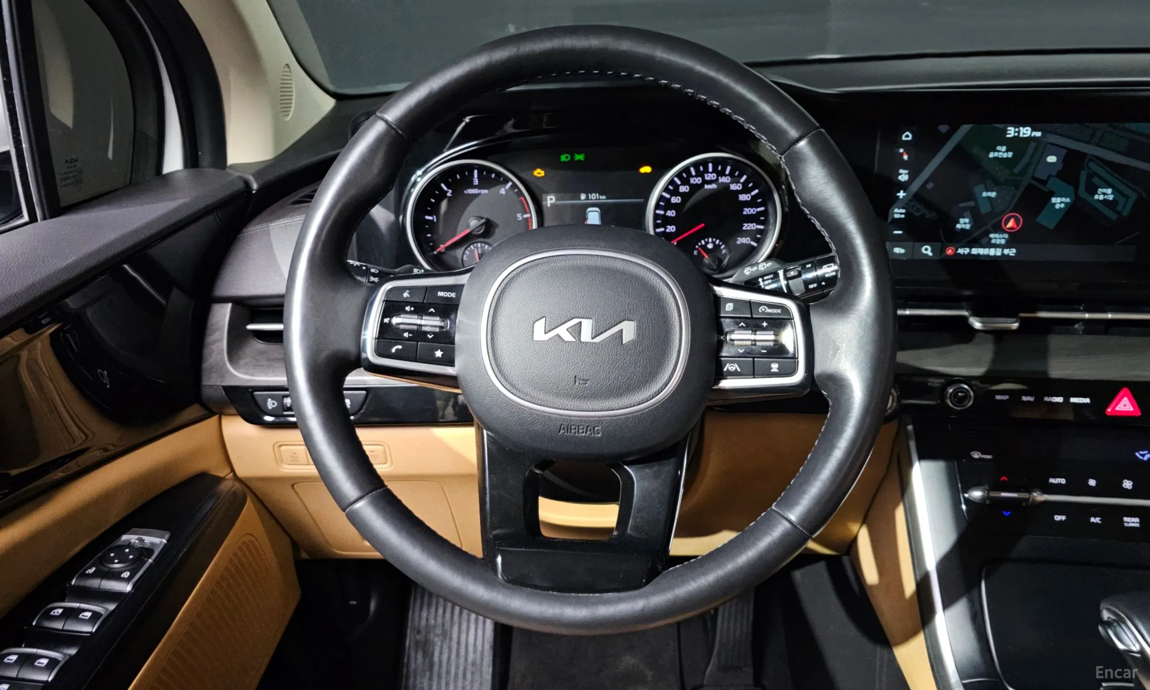 Kia Carnival Gen 4 превью 13