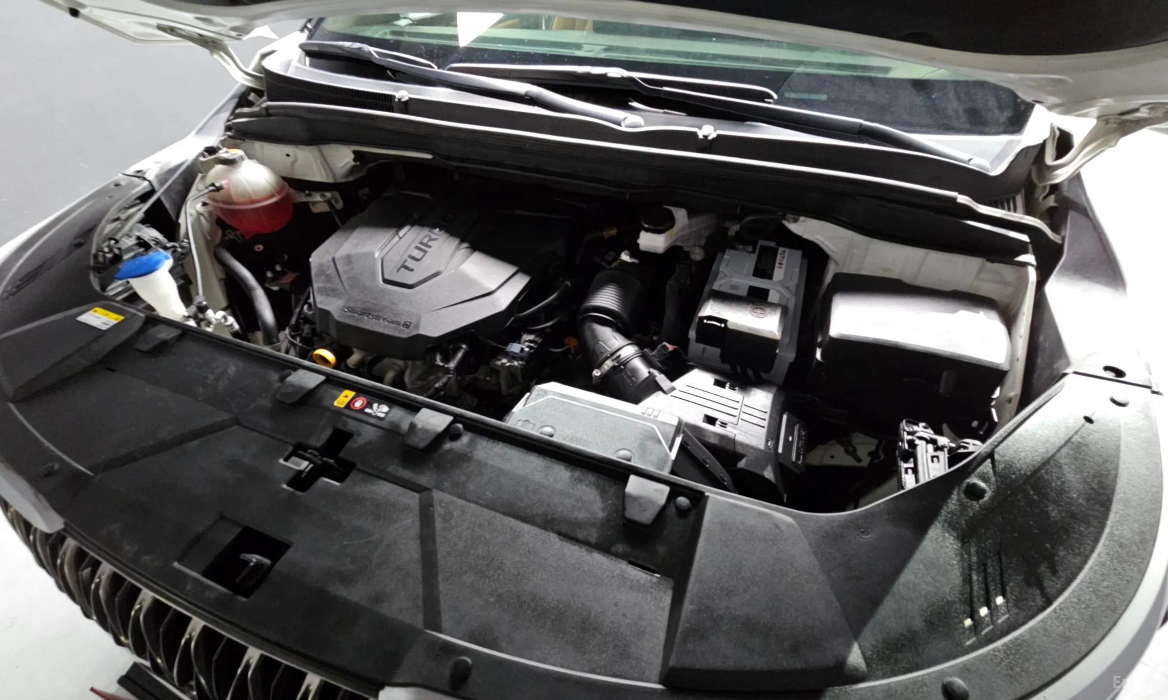 Kia Carnival Gen 4 превью 6