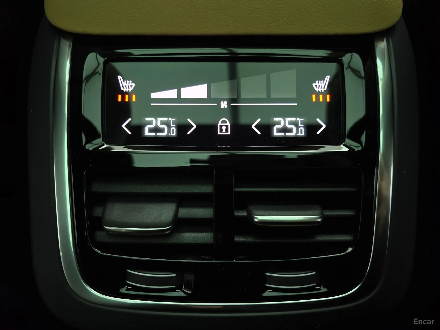 Volvo XC90 Gen 2 превью 18