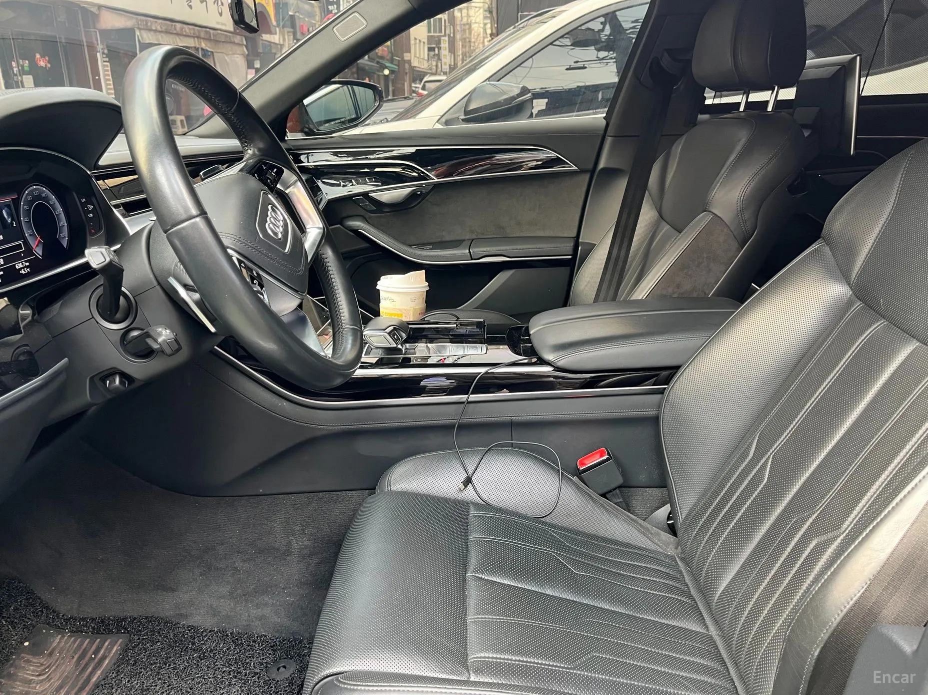 Audi A8 (D5) превью 12