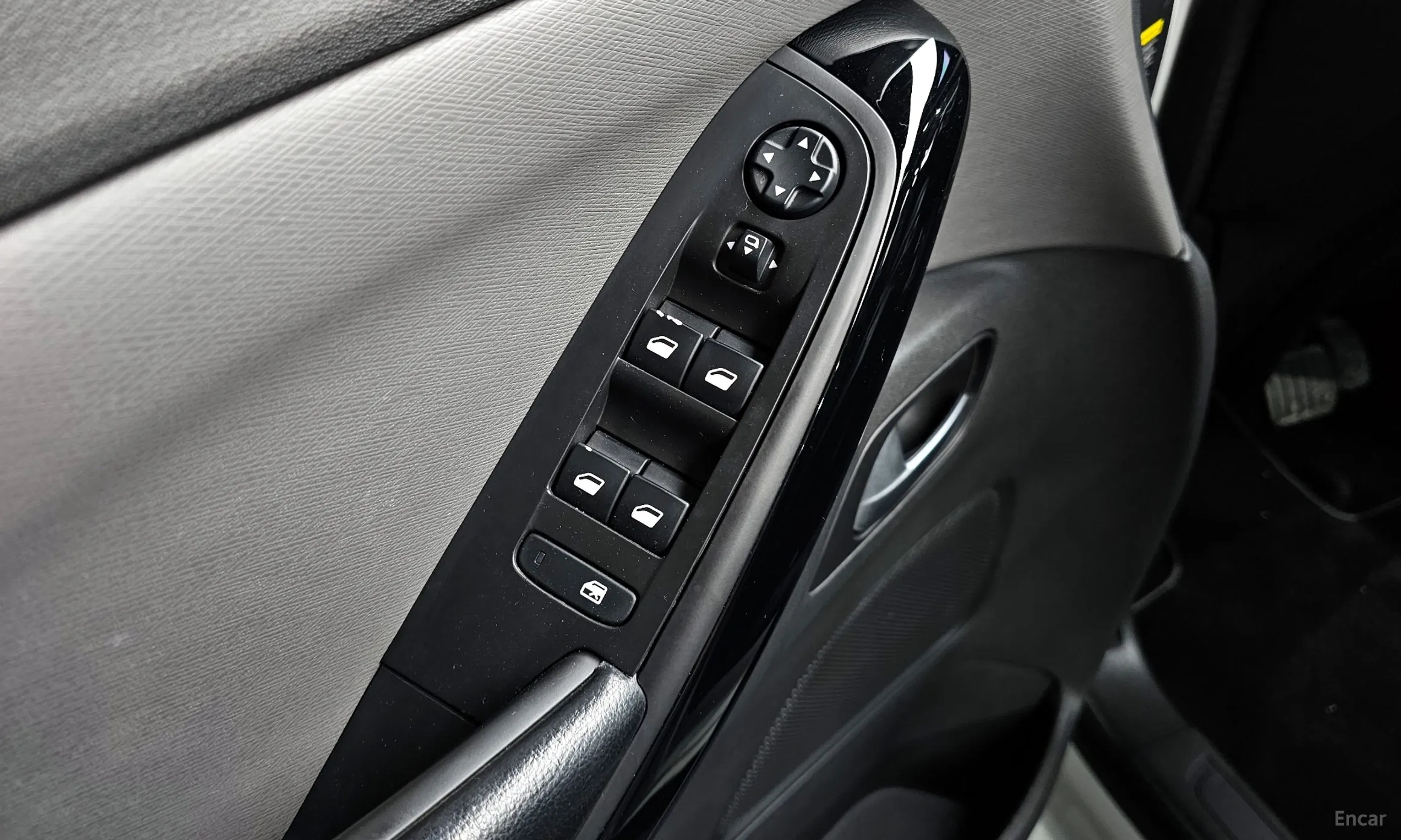 Citroën/DS Grand C4 Picasso превью 13