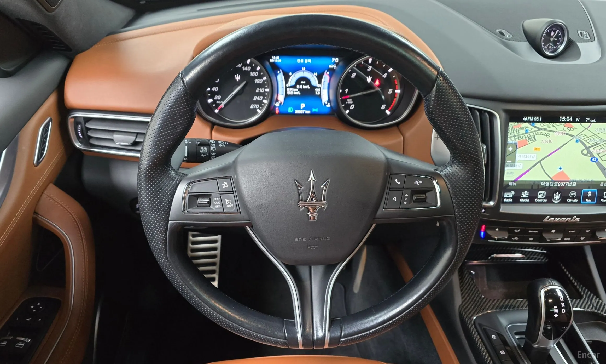 Maserati Levante превью 13