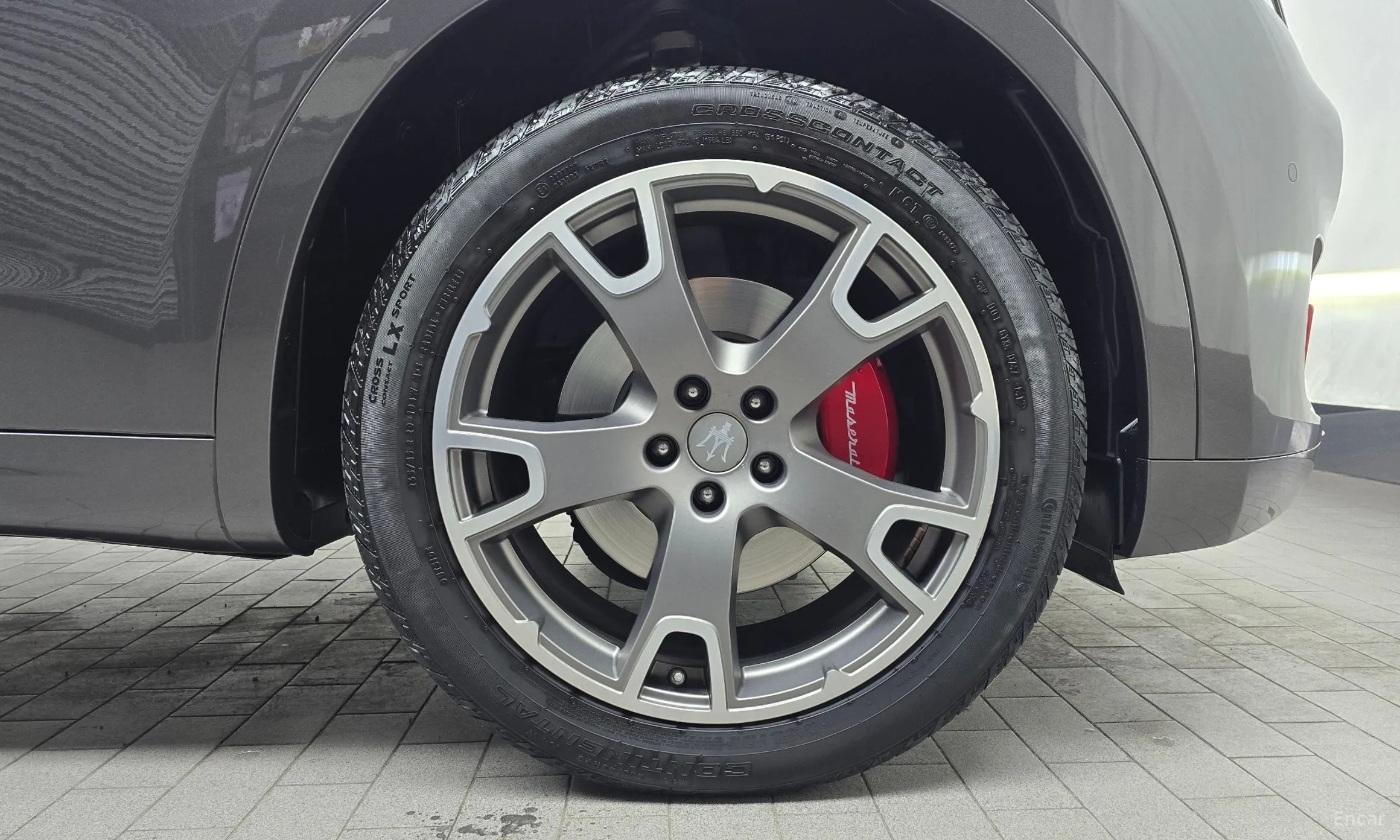 Maserati Levante превью 5