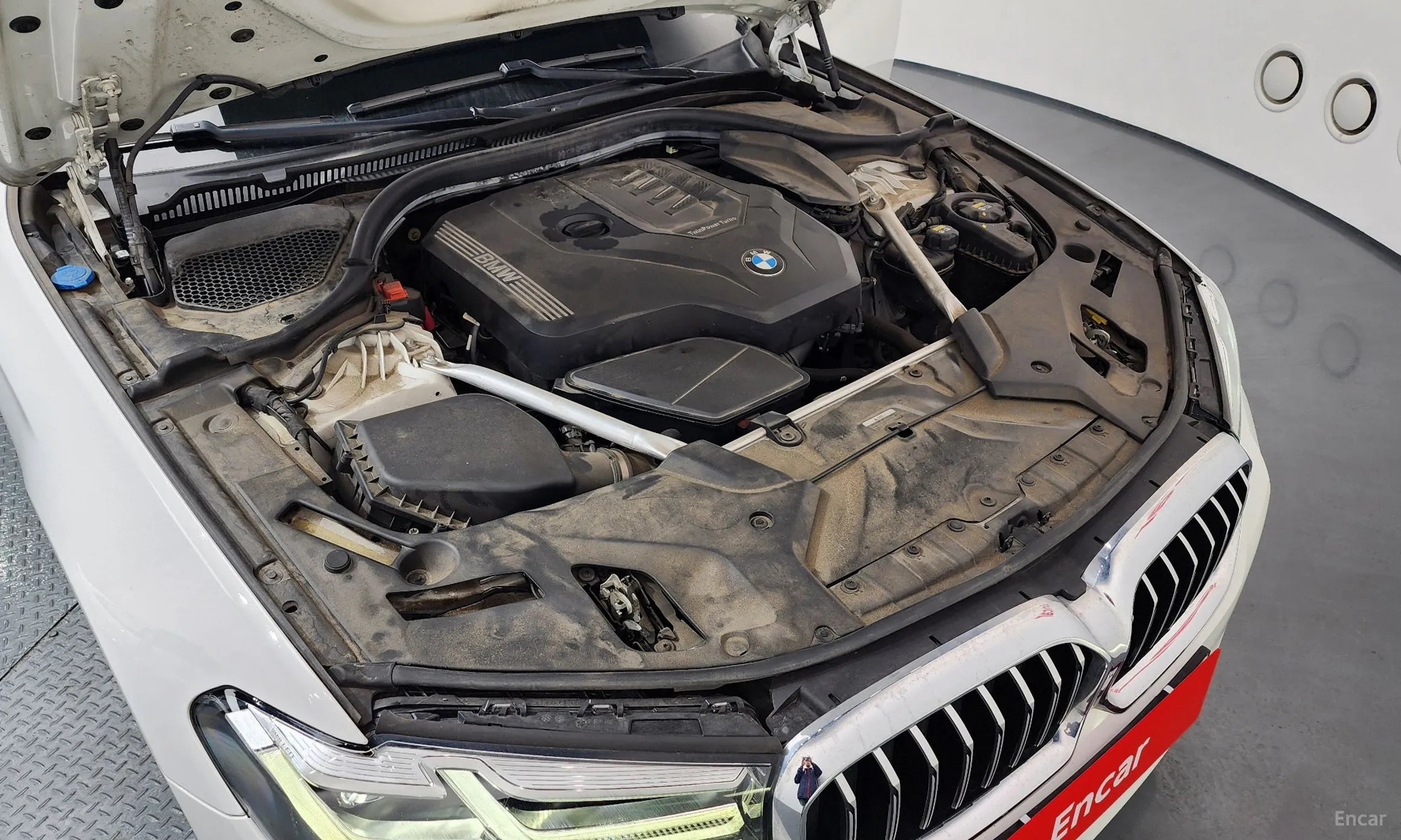 BMW 5 Series (G30) превью 6