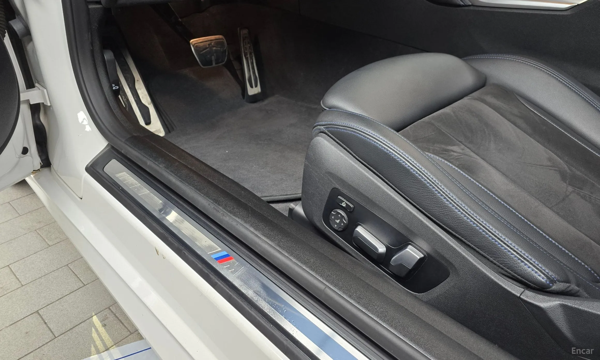 BMW Series 4 (G22) превью 18