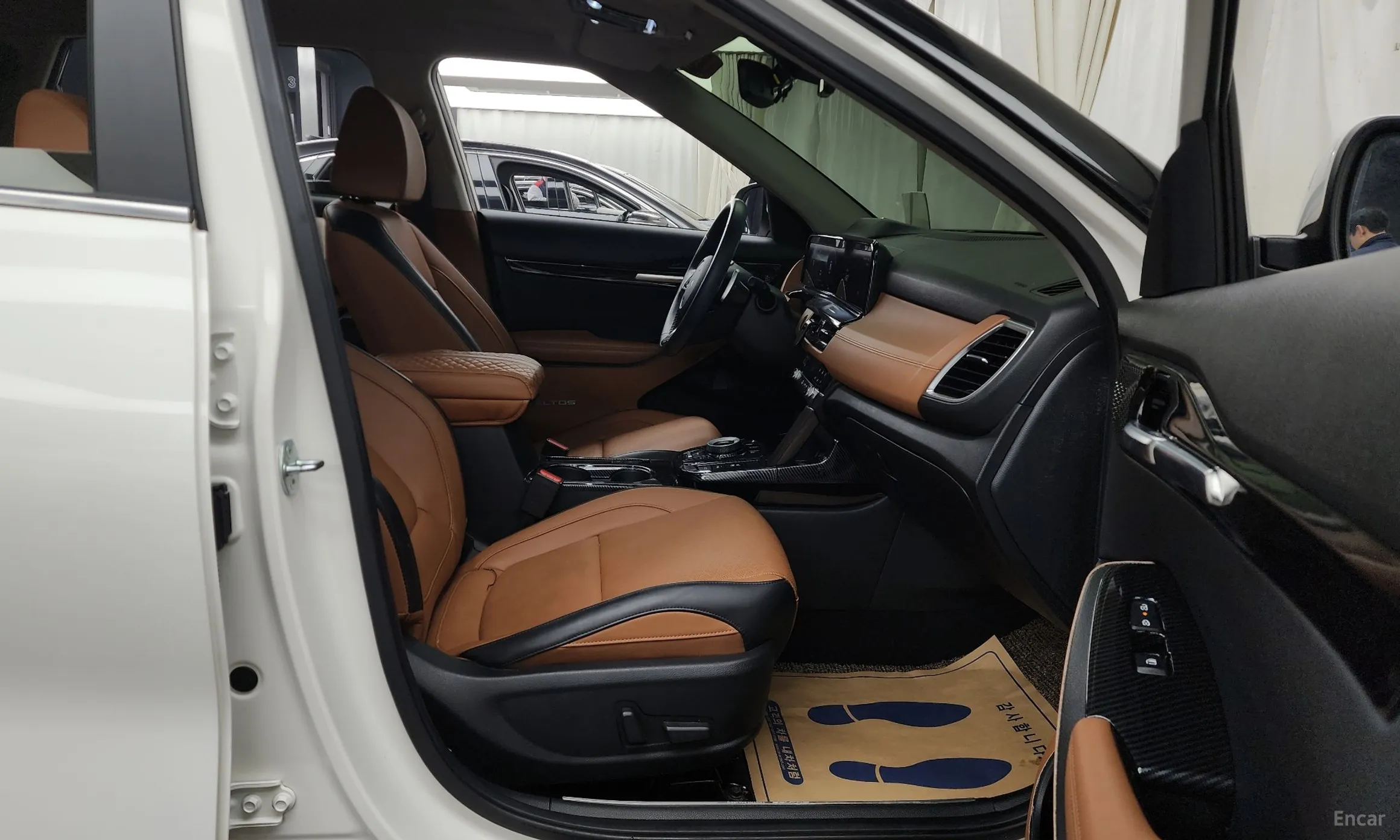 Kia Seltos превью 11