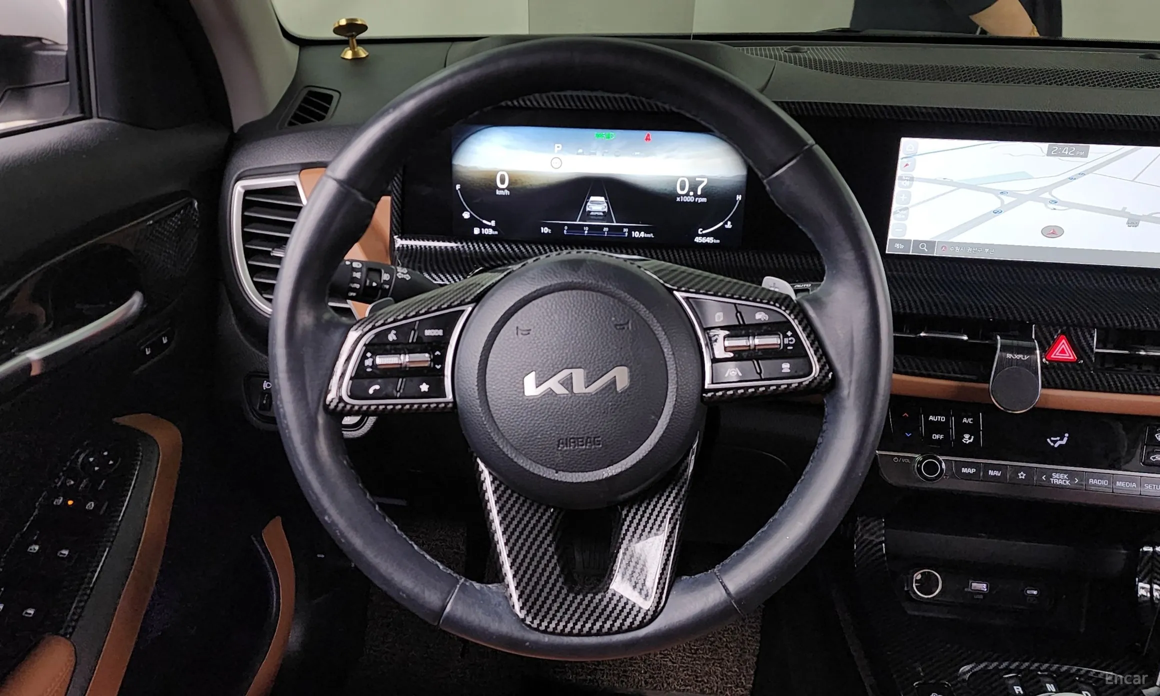 Kia Seltos превью 13