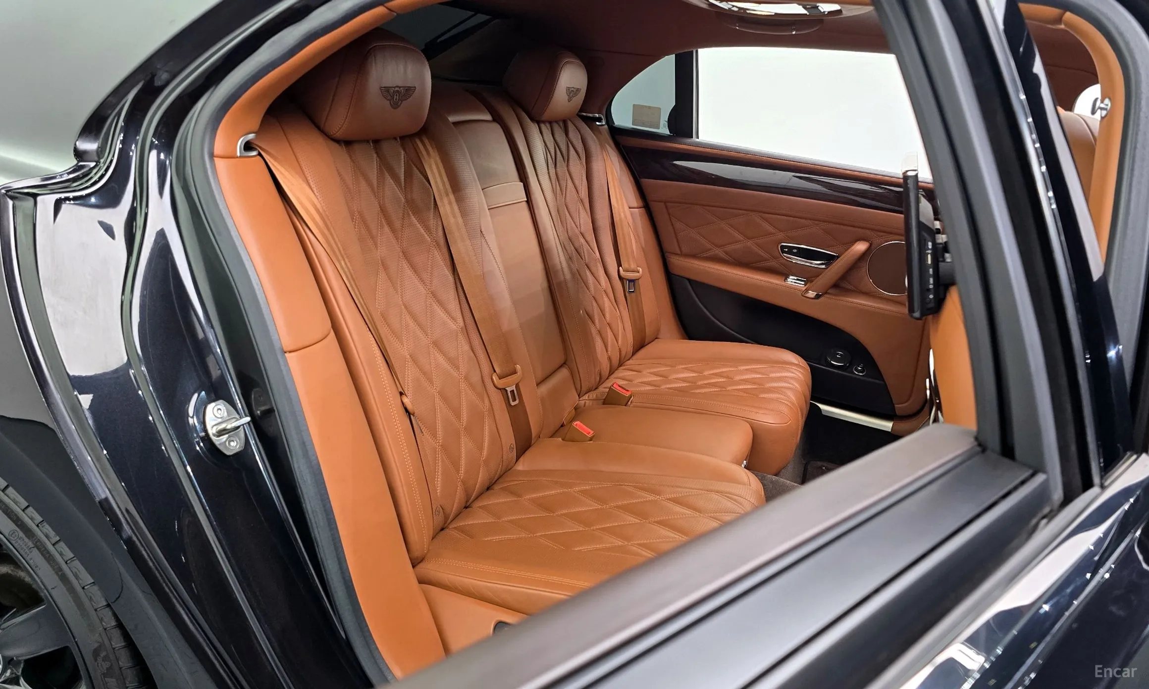 Bentley Flying Spur 2nd Generation превью 12